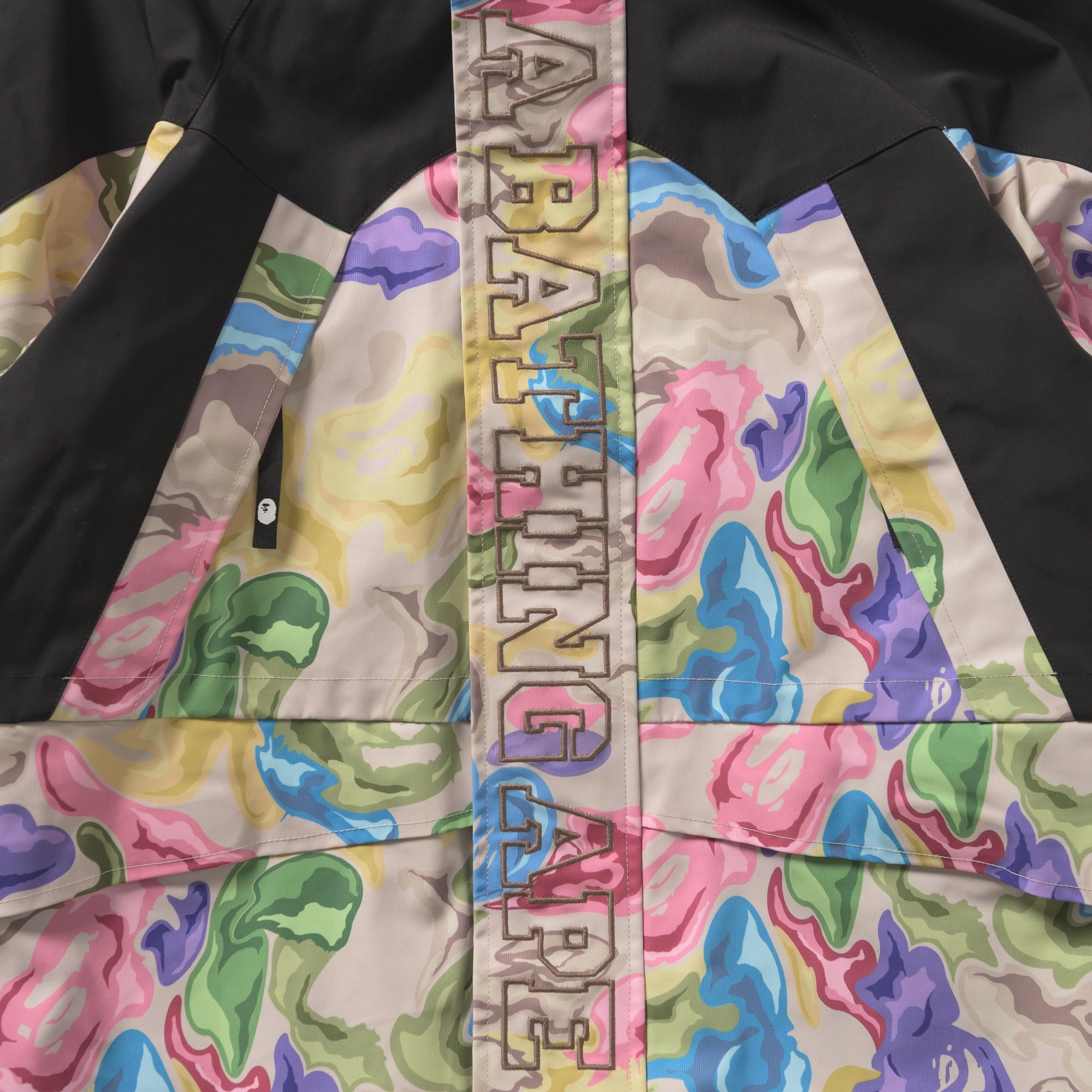 A Bathing Ape Art Camo Snowboard Jacket - Multi Reward