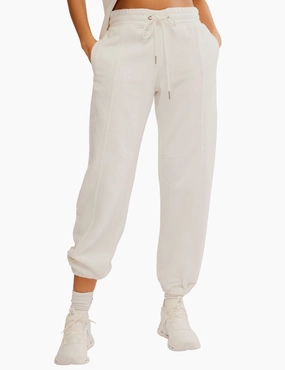 Sprint To The Finish Pants - Ivory Moisture WickingMaterial