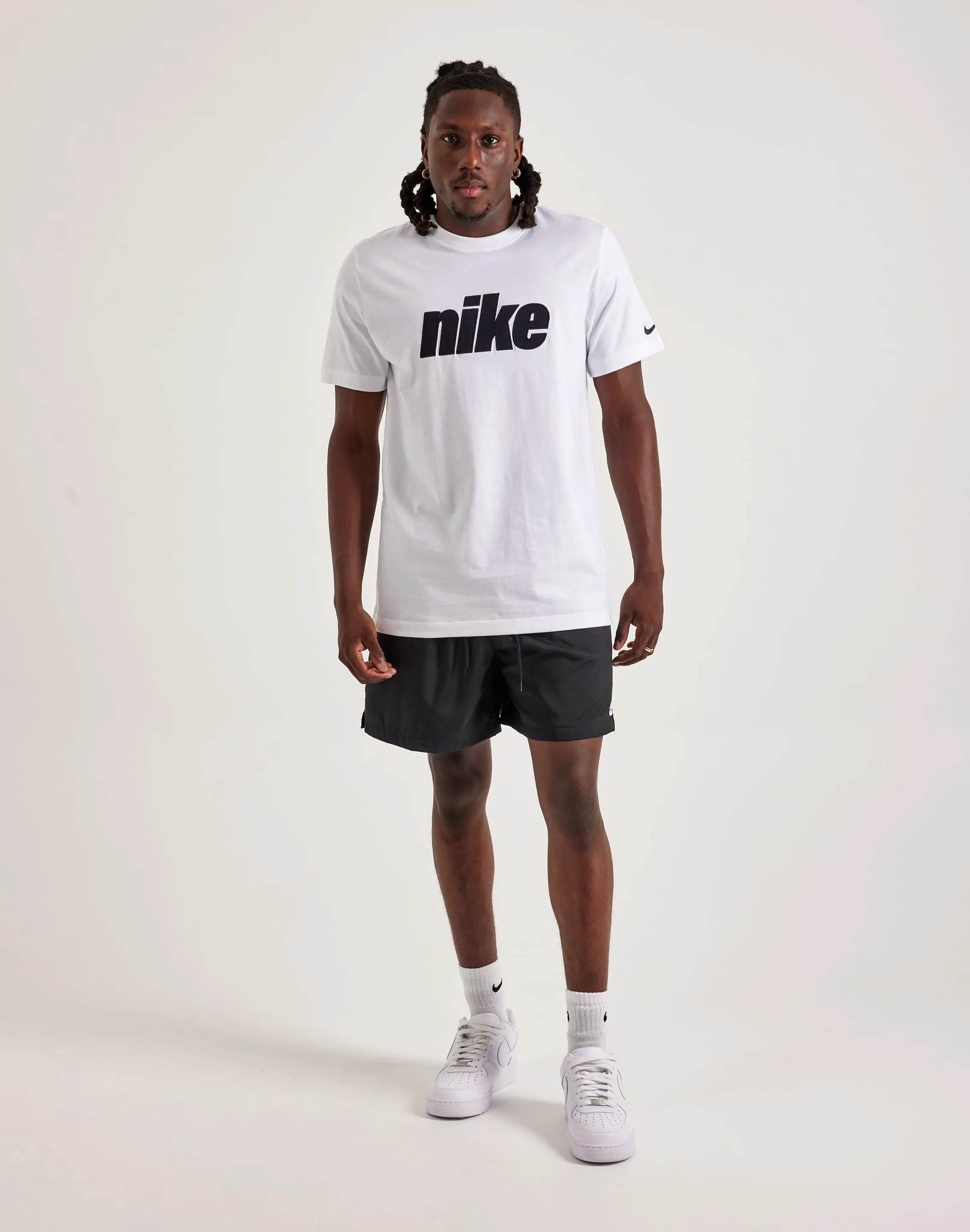 Nike Embroidered Logo Tee WrinkleResistant DoubleLayered Fabric