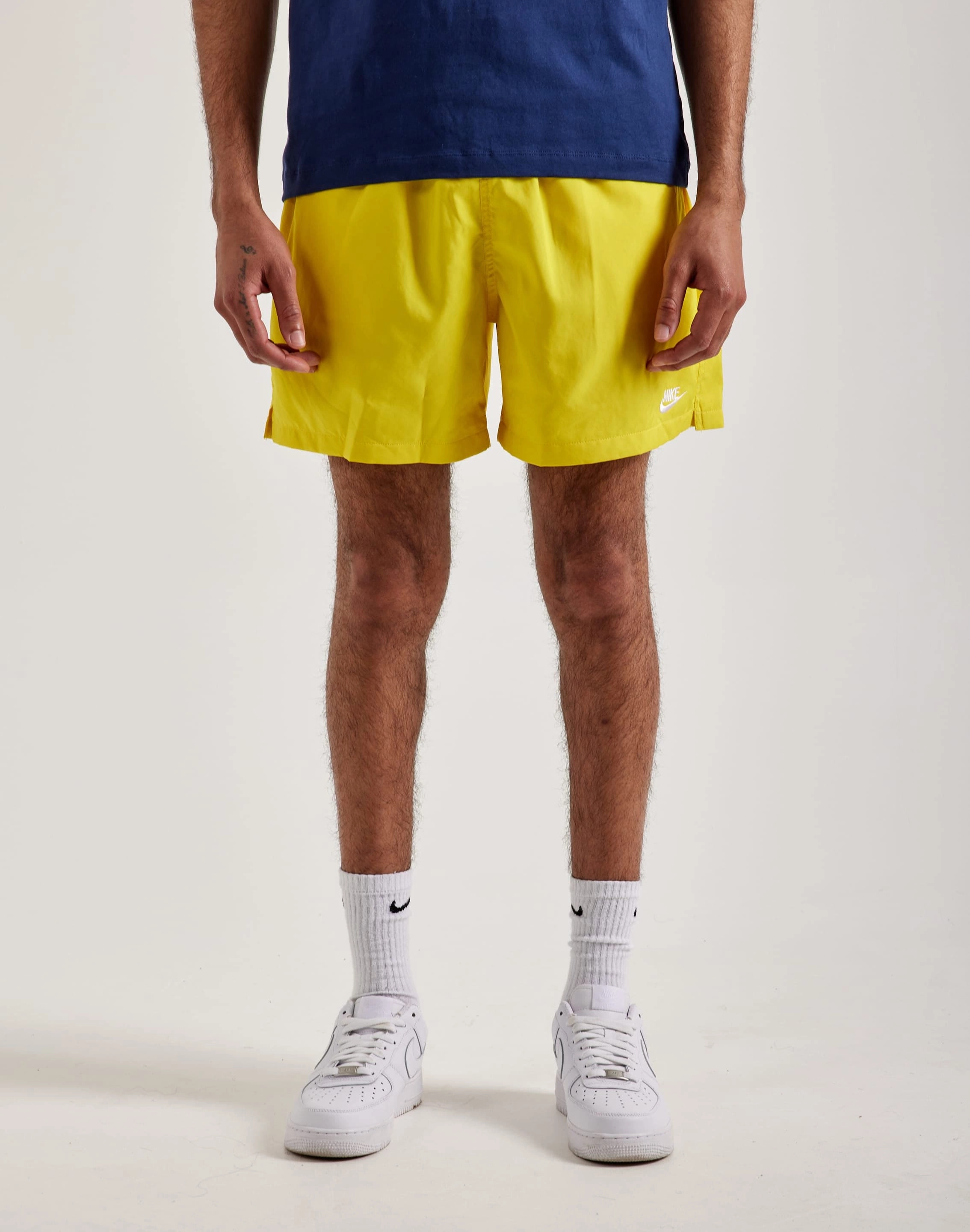 Nike Club Woven Flow Shorts Polish Tone Flex Fit