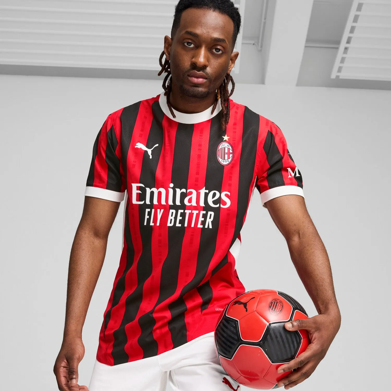 HighCollared Design MoistureWickingMaterial AC Milan 24/25 Authentic Jersey - Mens
