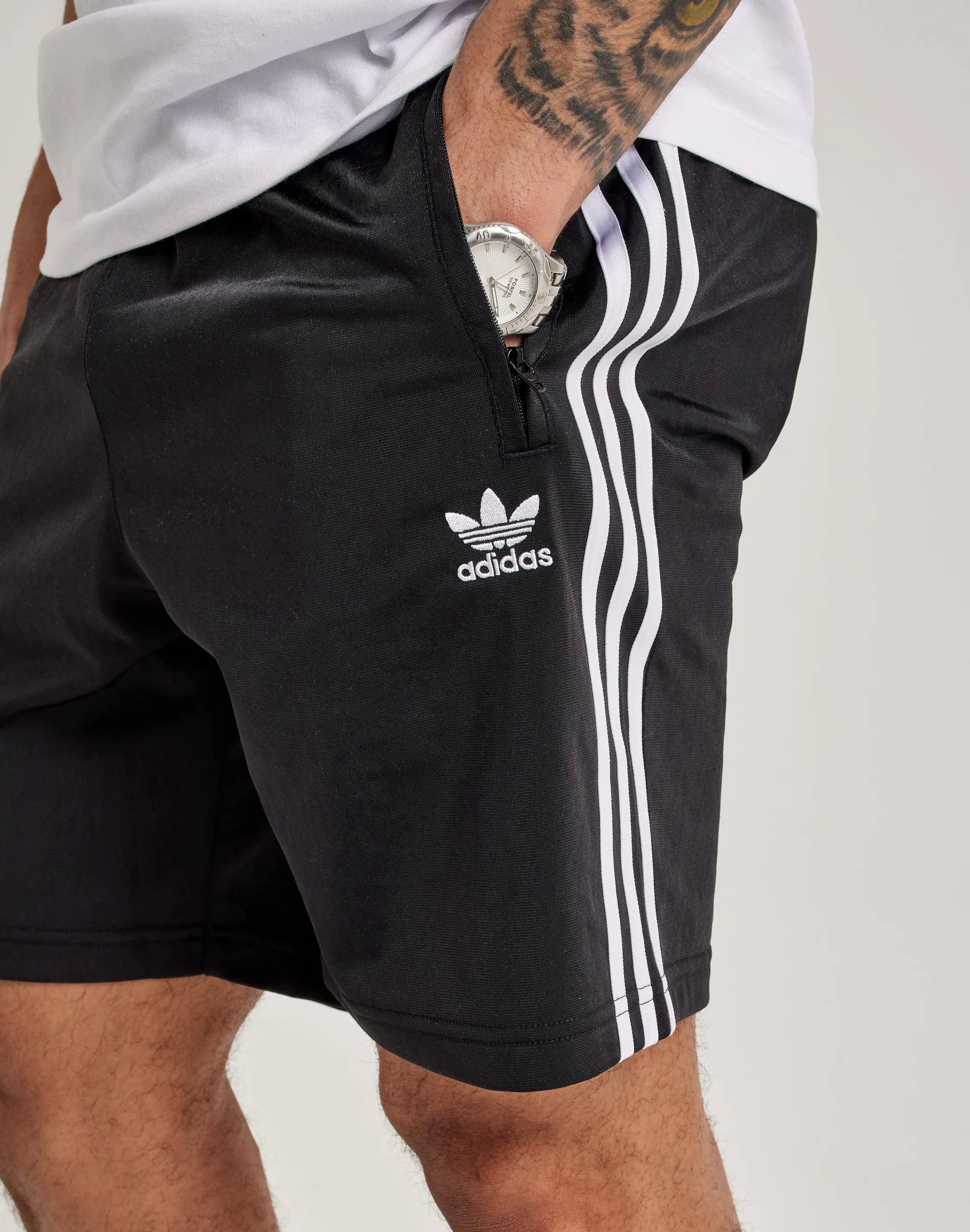 Adidas Adicolor Firebird Shorts Party Guest