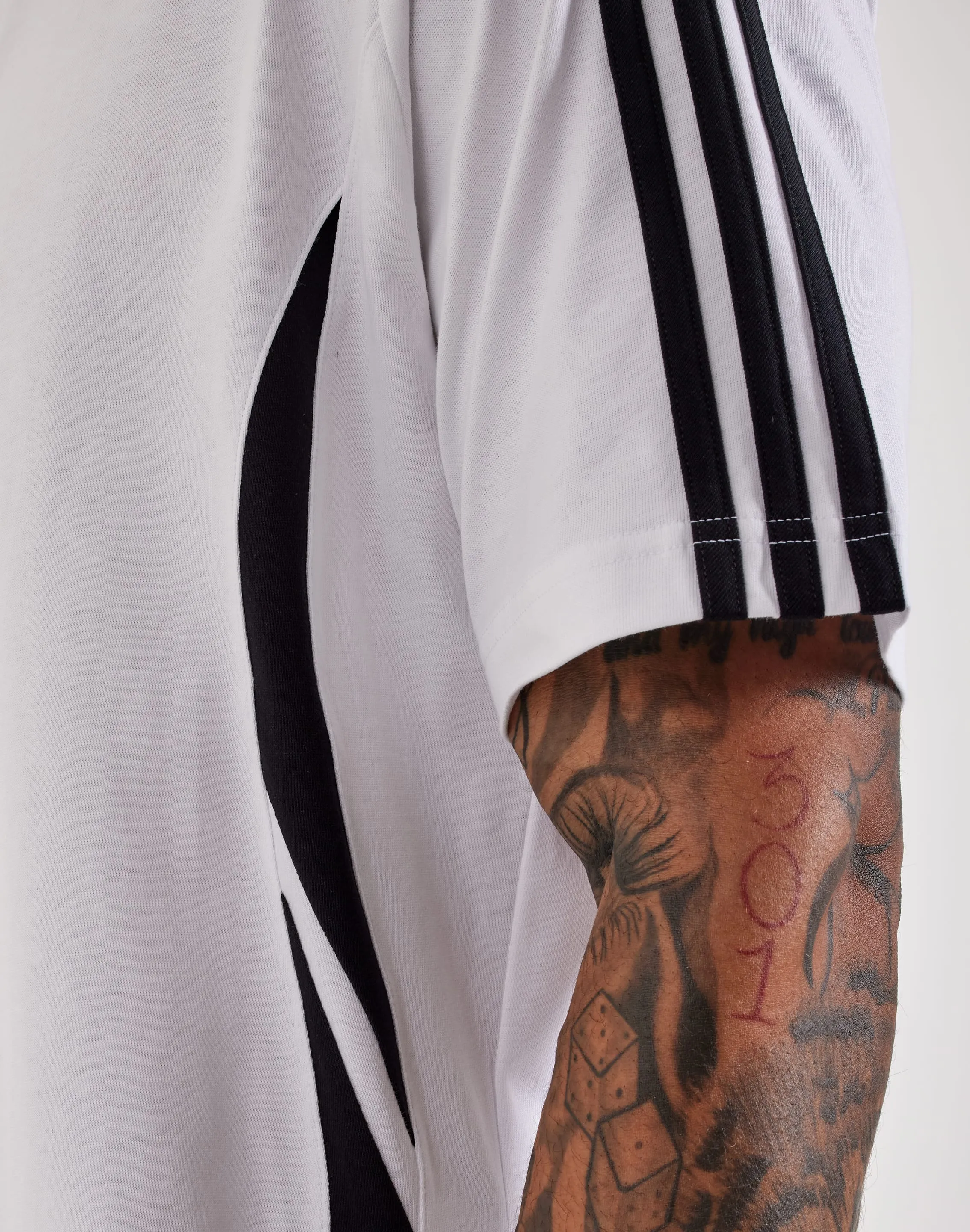 Adidas Teamgeist Tee smooth zipper