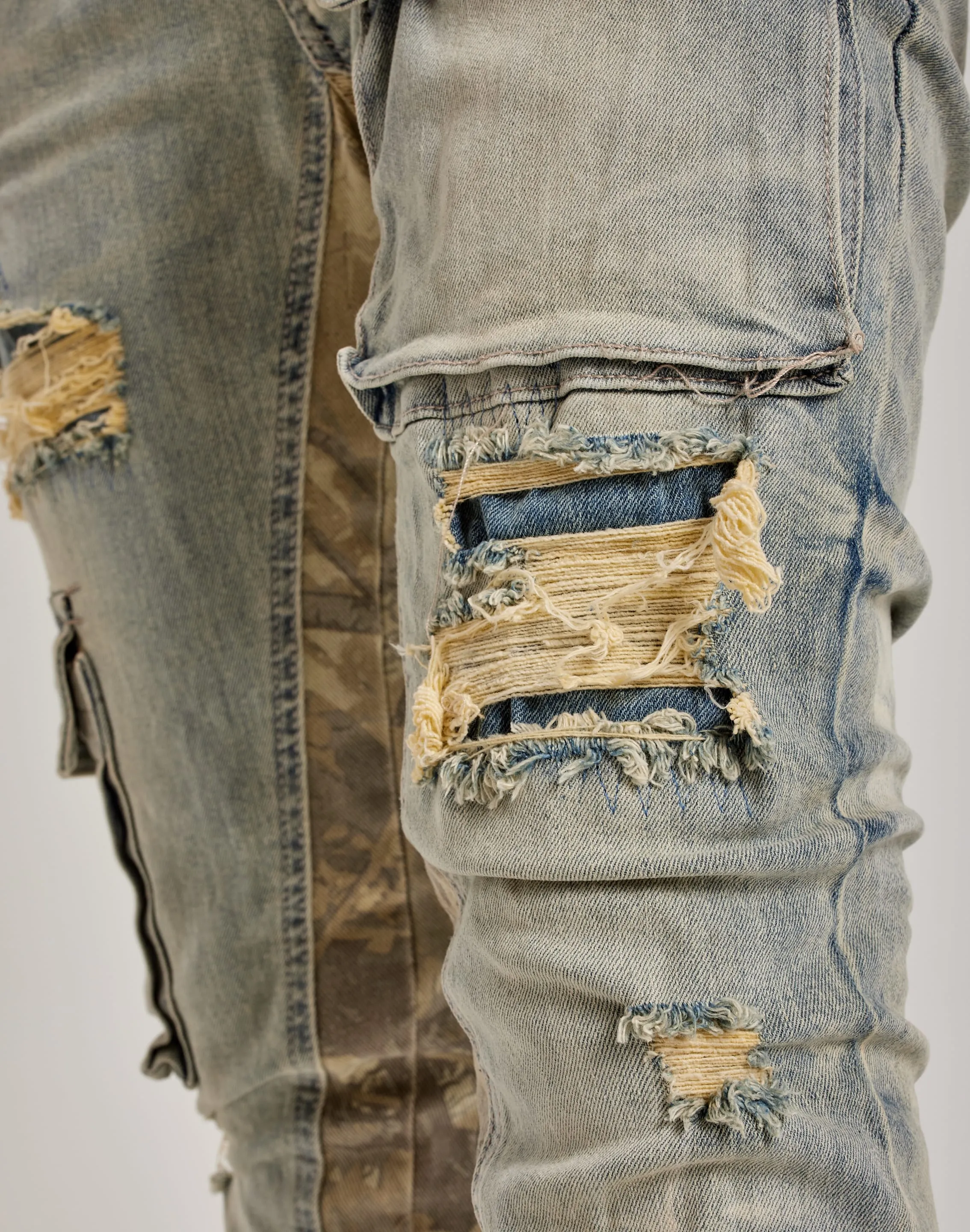ReflectiveTrims Ventilated Back Panel Kloud 9 Cargo Jeans