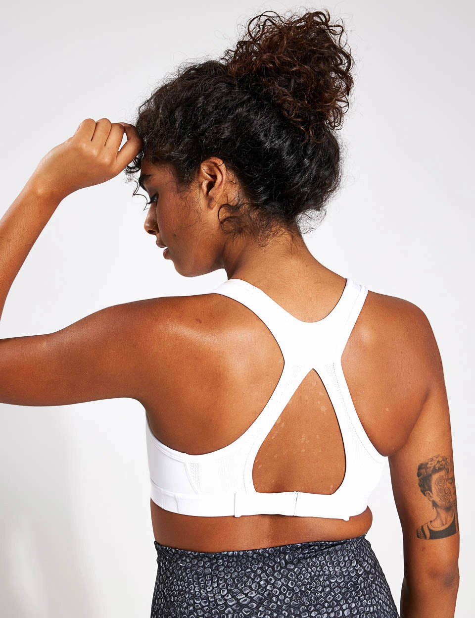 Swoosh High Support Bra - White/Black Everyday Use
