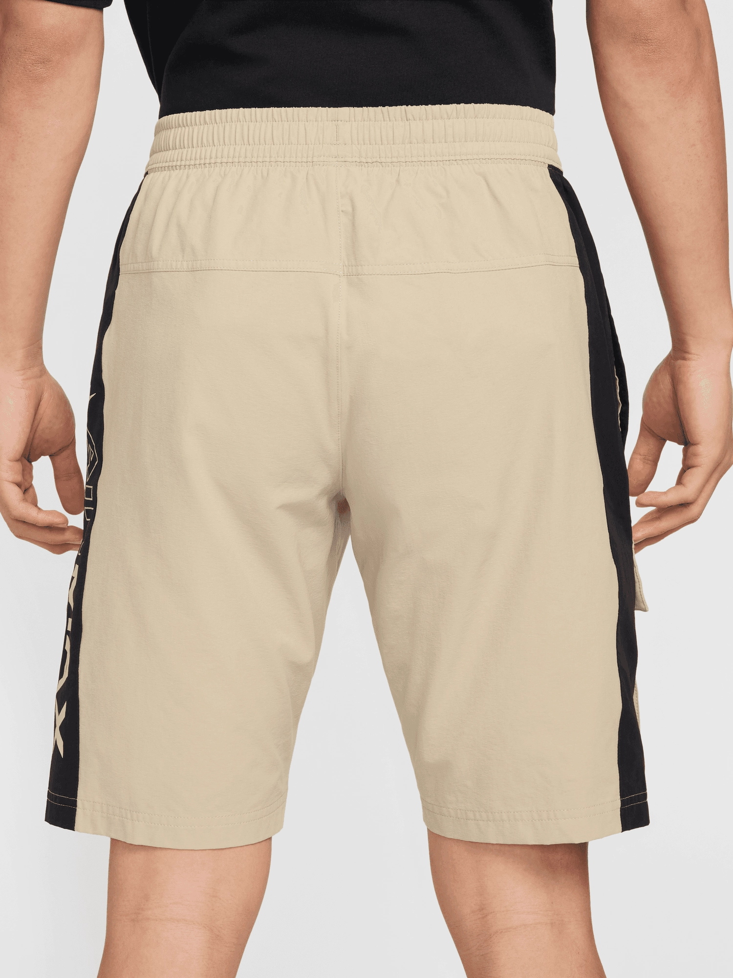 Temperature Regulating Fibers Air Max Woven Men's Cargo Shorts