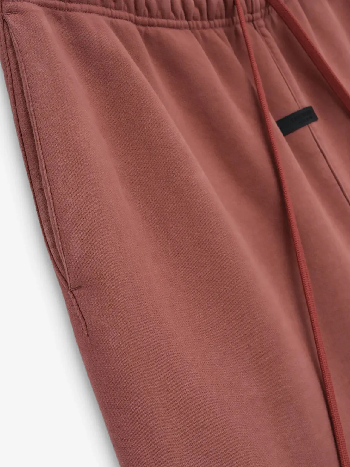 ESSENTIALS HEAVY FLEECE SWEATPANT - CRIMSON AntiStaticTechnology
