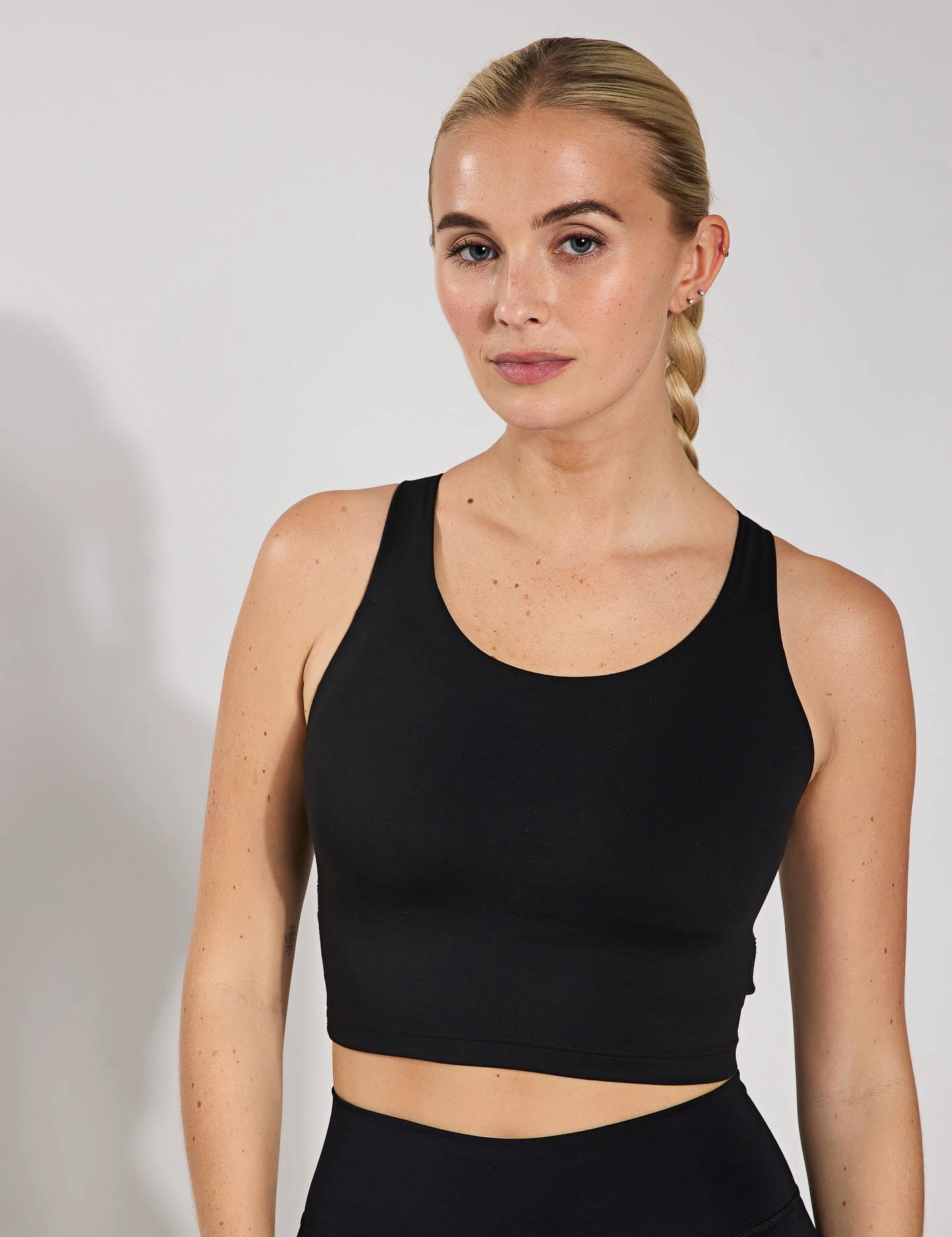 Athletic All Me Medium-Support Long Line Bra Tank Top - Black