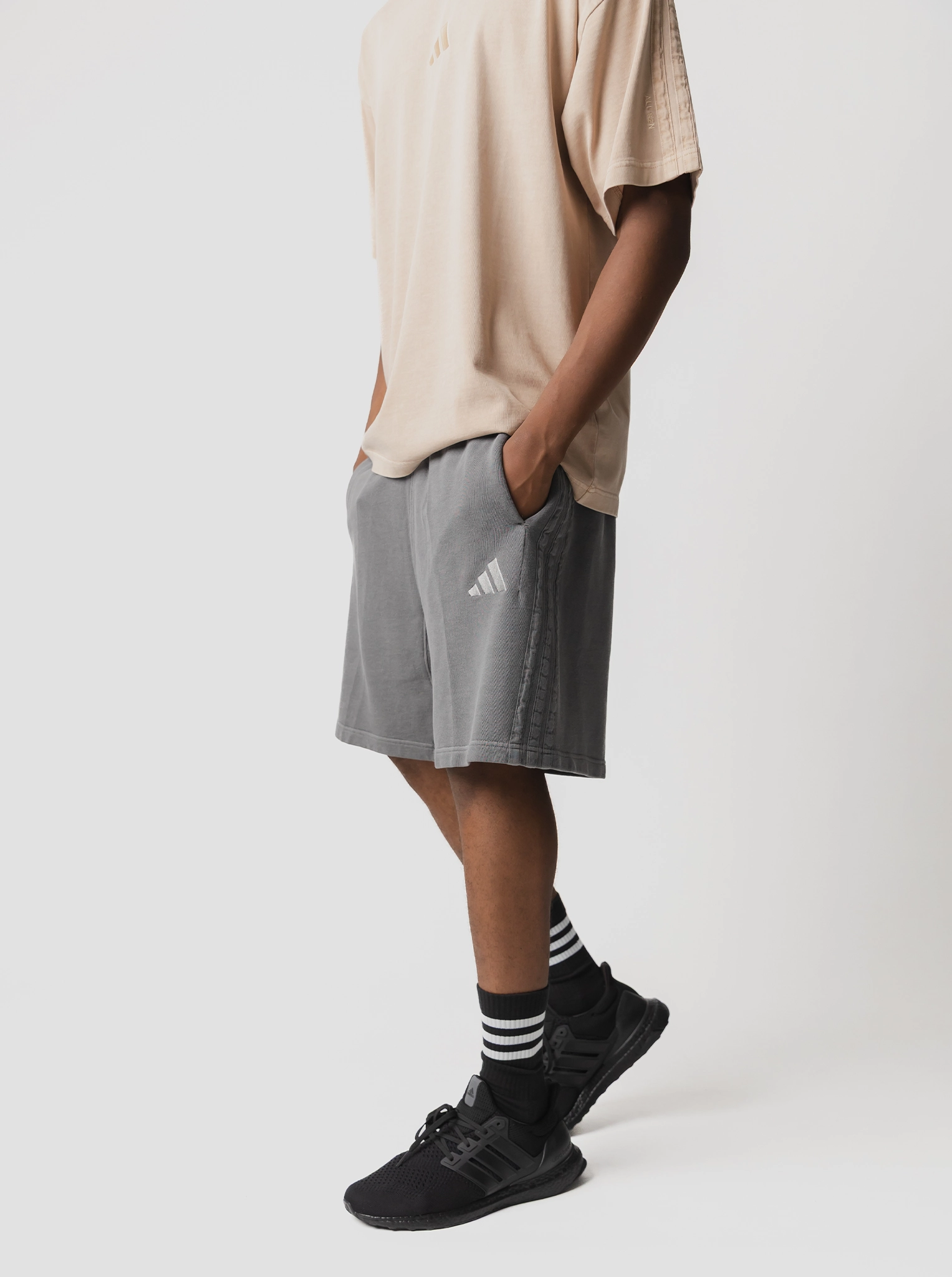 Easy Care Fabric All SZN French Terry Washed Shorts 8"