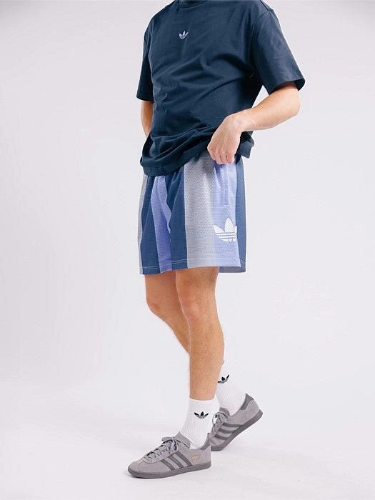 Allover Print Shorts Mens slim fit
