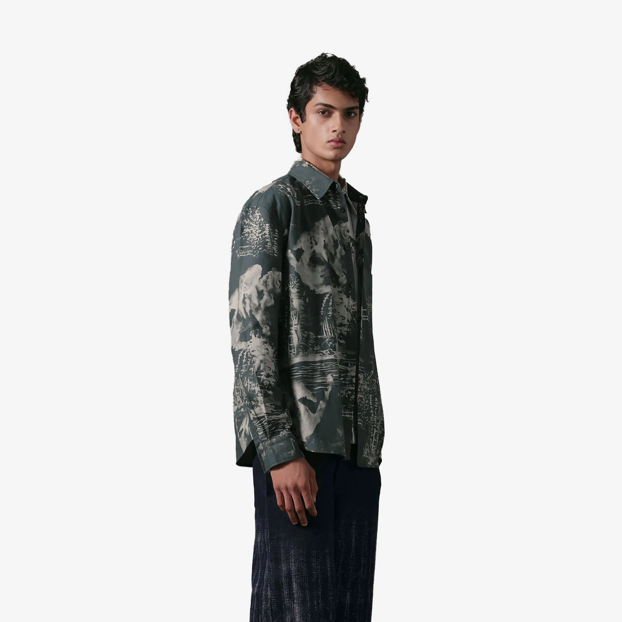 CompressionKnit ALMOST GODS | THE TERRAIN RELAXED SHIRT IN MILITARY { OLIVE