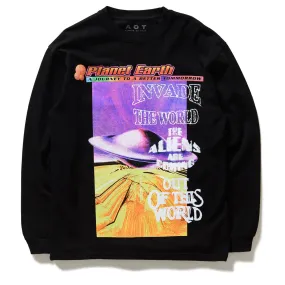 Modern Design Scoop neck Always On Tour Invade Earth L/S Tee - Black