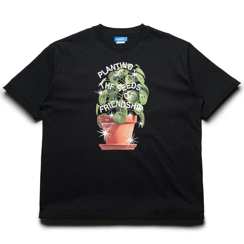 Market Smiley Seeds Of Friendship Tee - Black Collar design