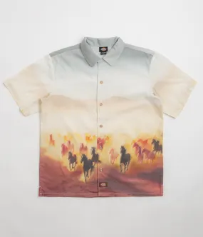Dickies Running Wild Short Sleeve Shirt - Oak Buff Stretchable Cloth
