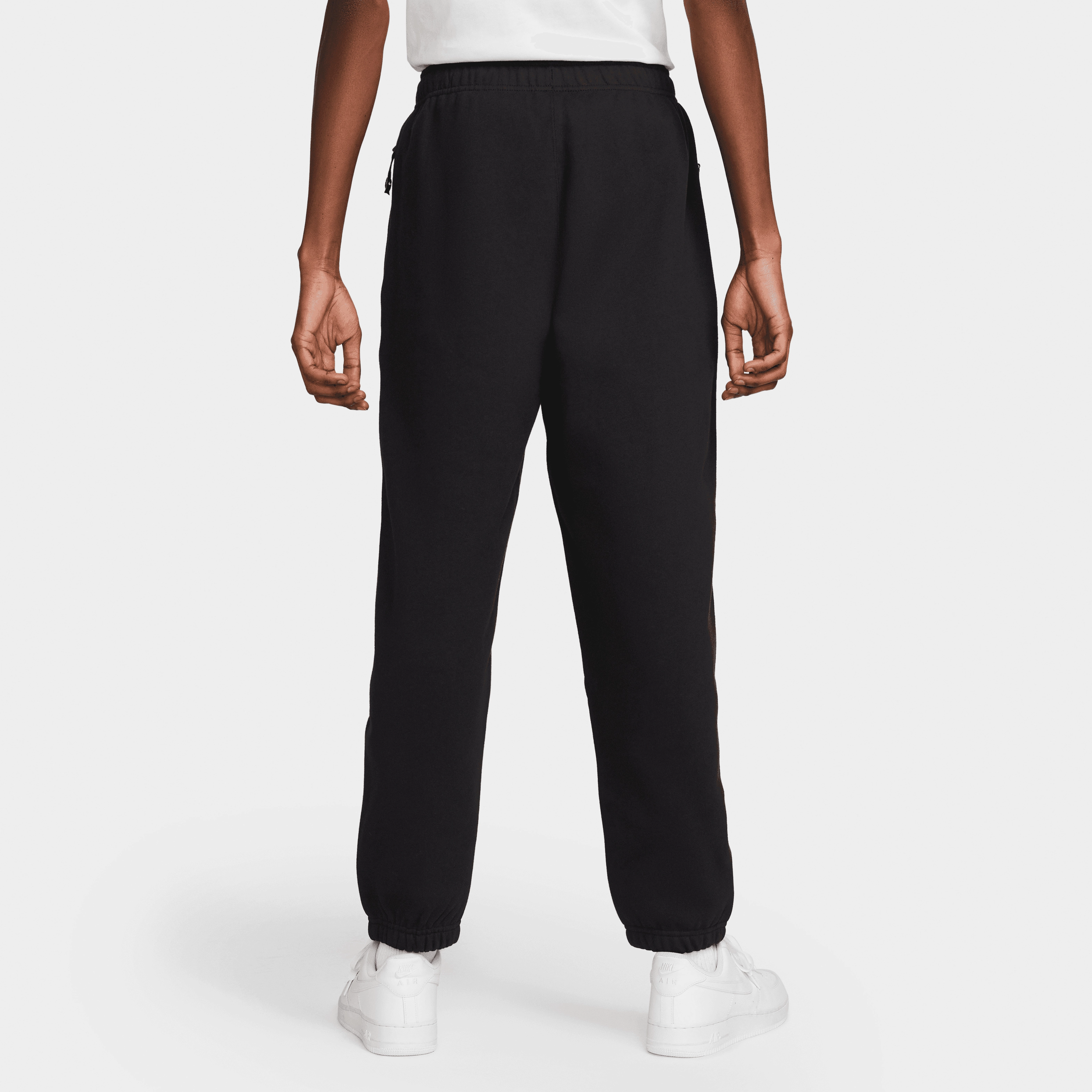 Dynamic Fit Stay Flexible Nike SB Solo Swoosh Sweatpant
