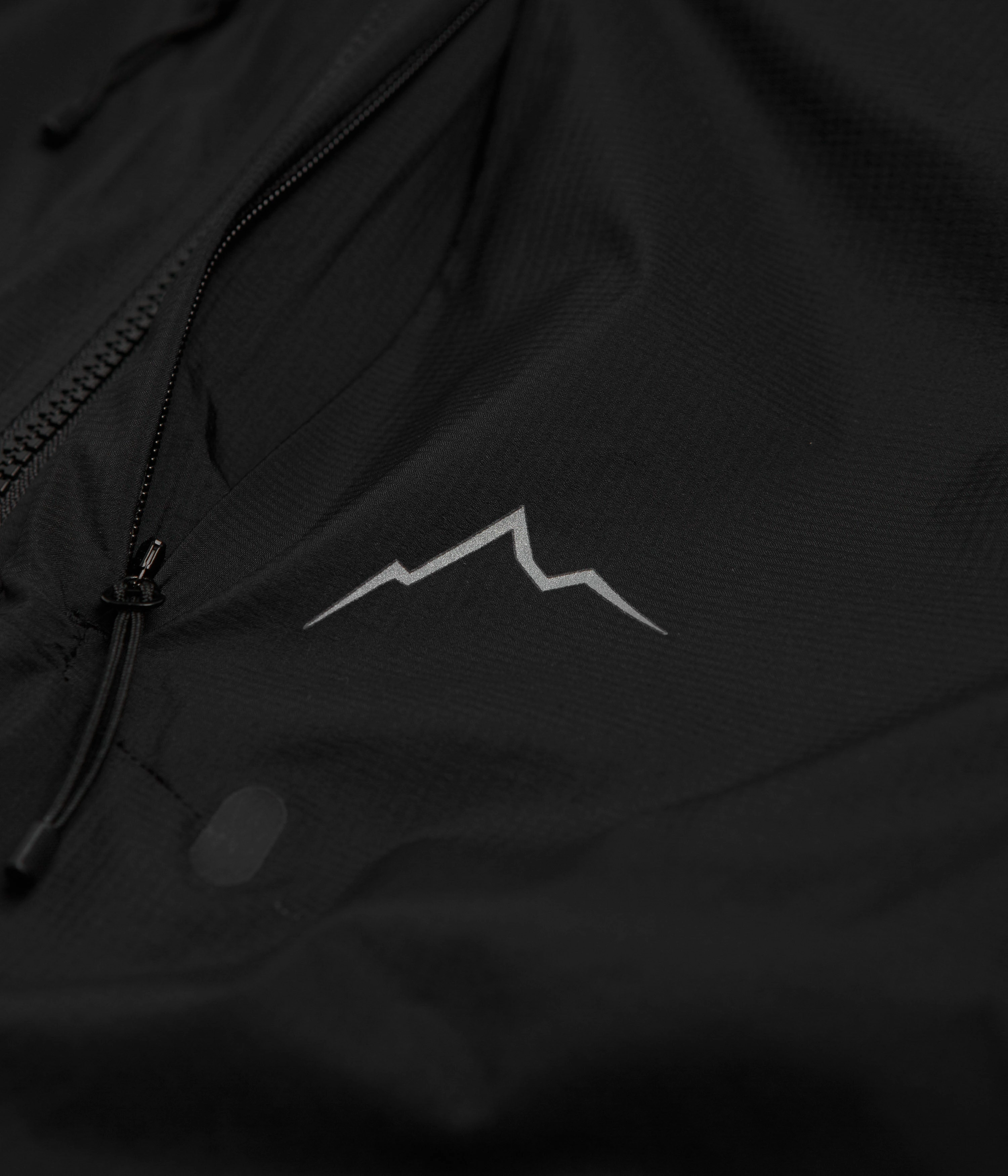 hypoallergenic material Packable Construction Cayl Alpha Jacket - Black