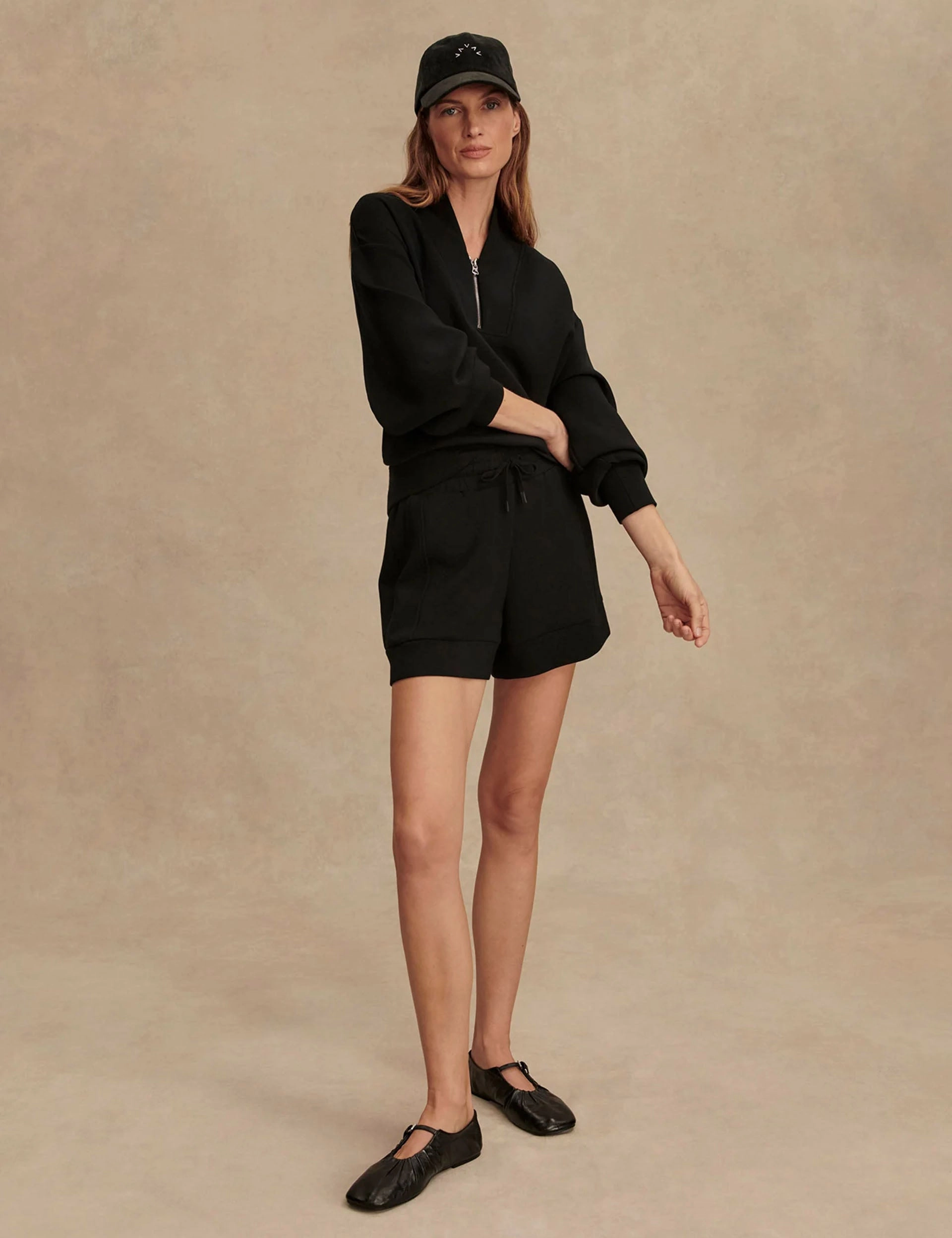 Flexible Movement Cut Zero Bulk Packaging Atrium High Waisted Short 4.5" - Black