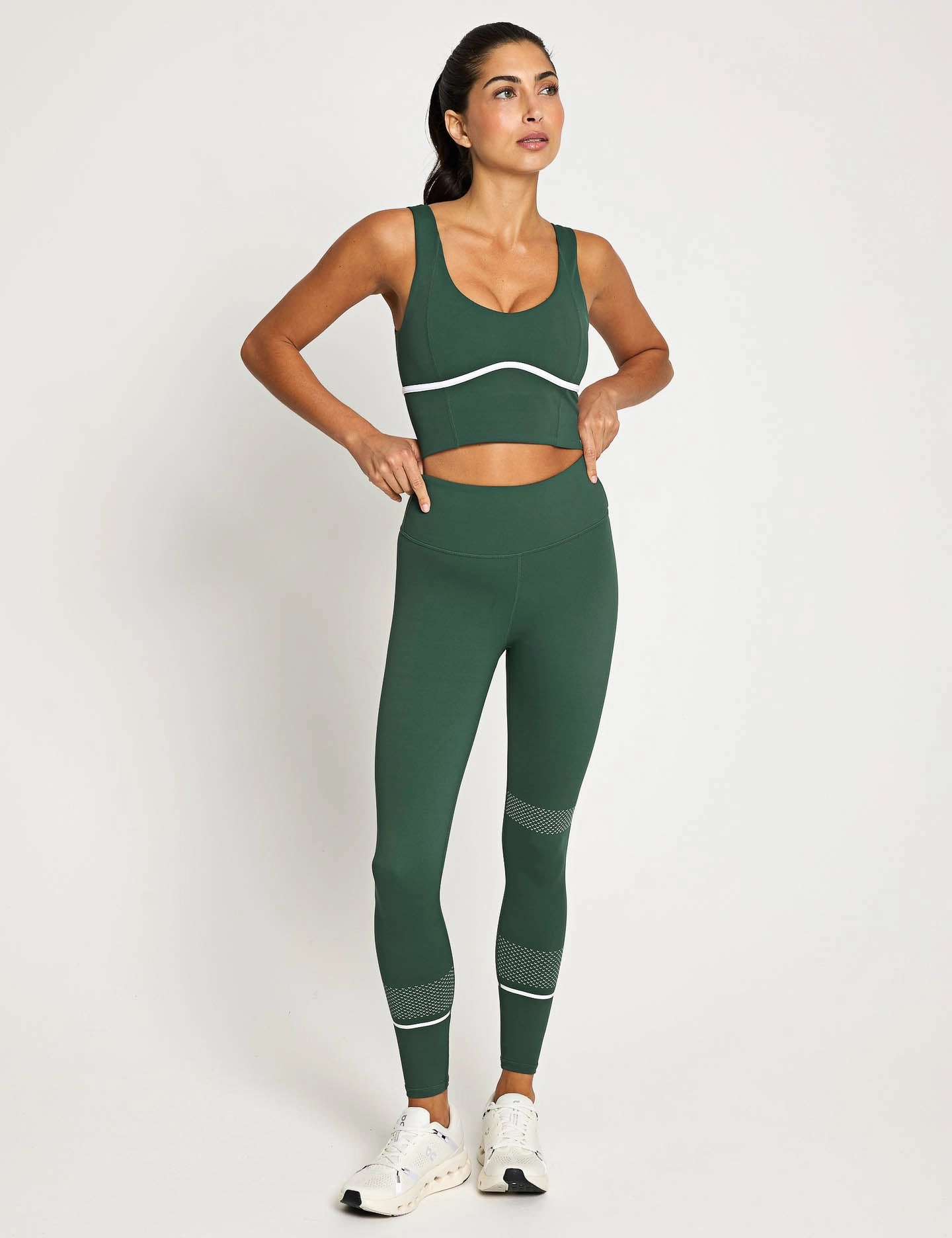 Yogis Ava Sports Bra - Deep Green