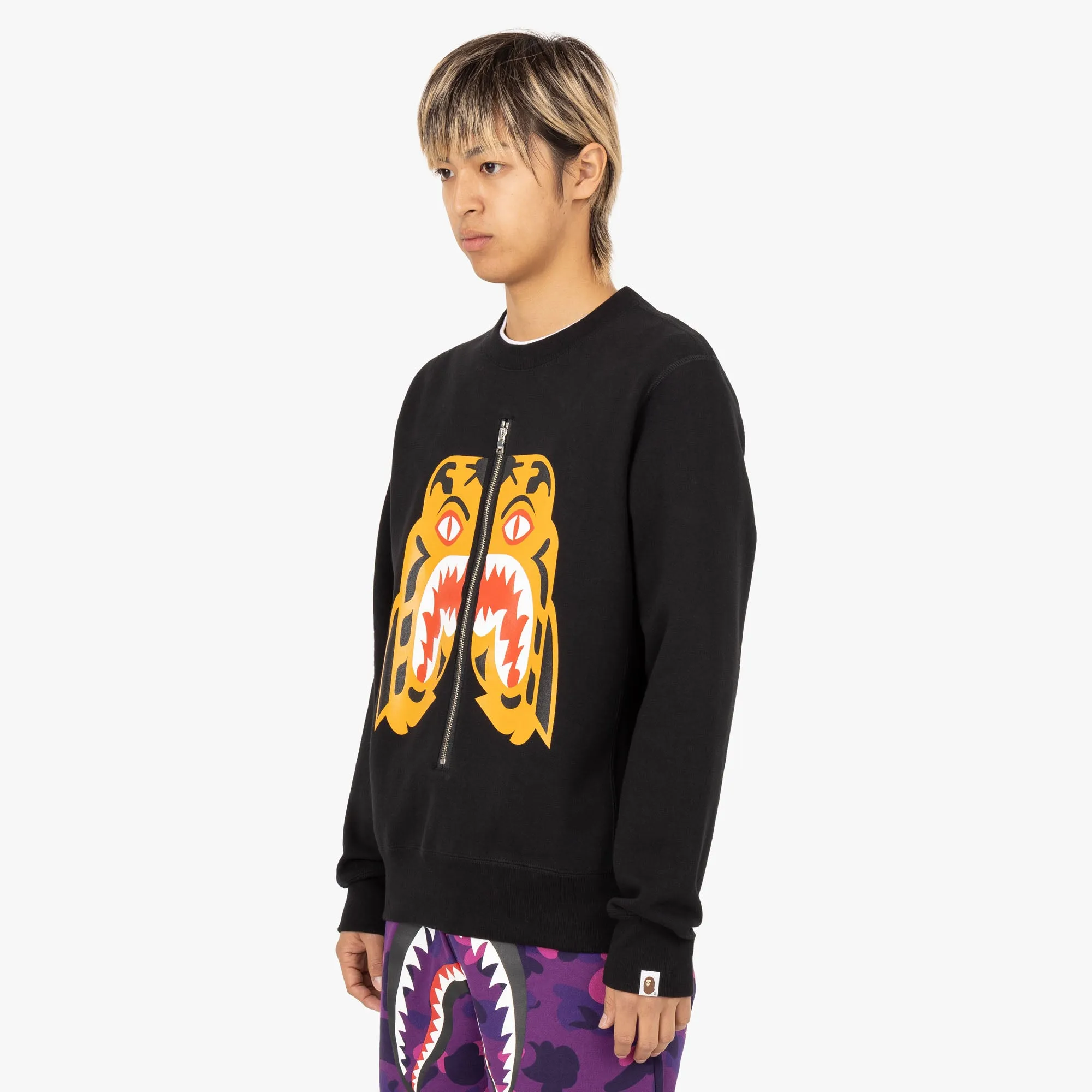 Street Active Product Innovation BAPE Tiger Crewneck / Black