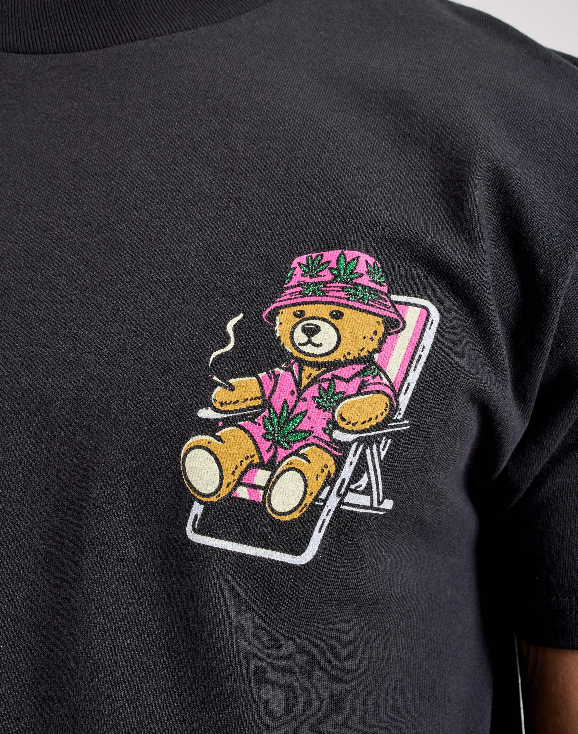 BMG Smoke & Chill Tee EcoConscious Production