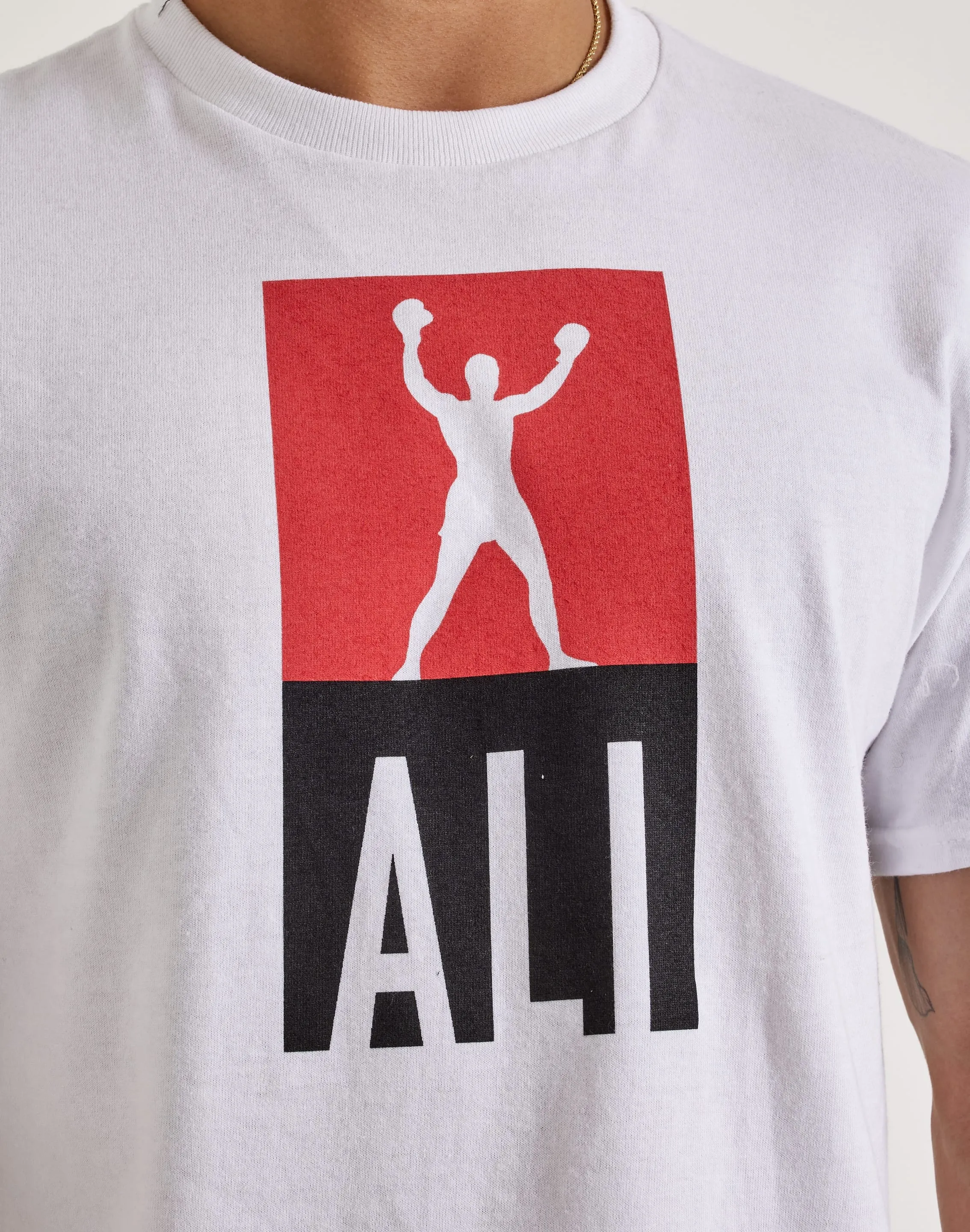 Modern Chic Mind Glow American Classics Ali The Greatest Tee