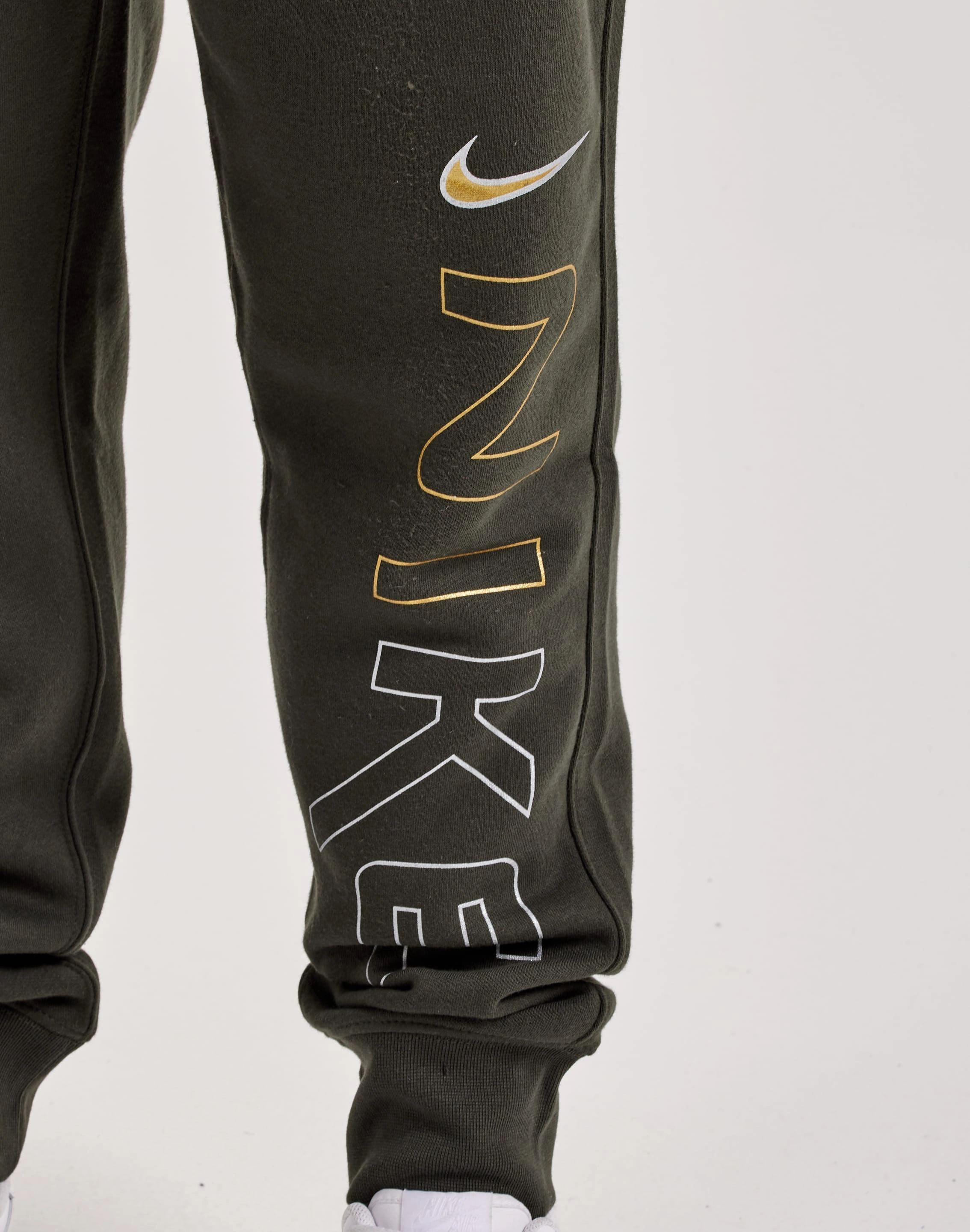 Nike Club Fleece Joggers Jump Core Cultural Fit