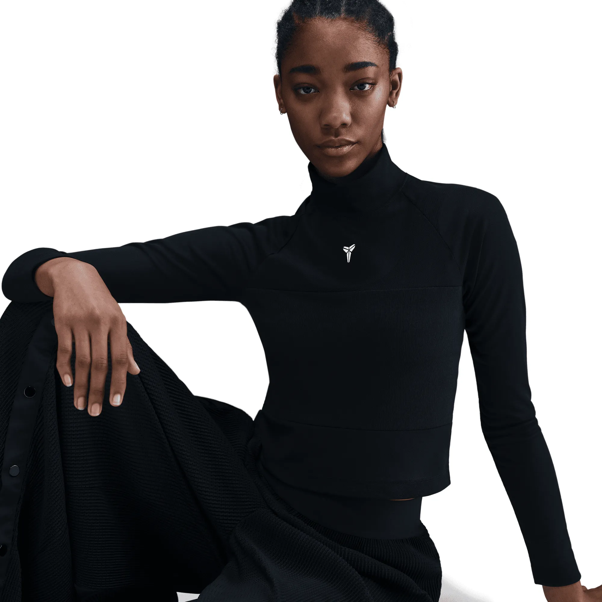 ButterySoftTexture WMNS KOBE DETAILS LS CROP TOP - BLACK