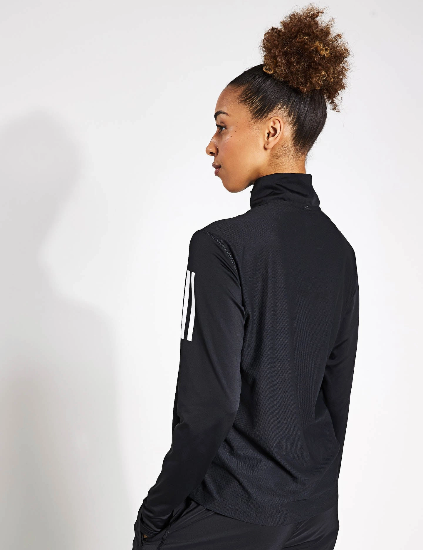 Own the Run Half-Zip Jacket - Black Eco Nice Classic Fit