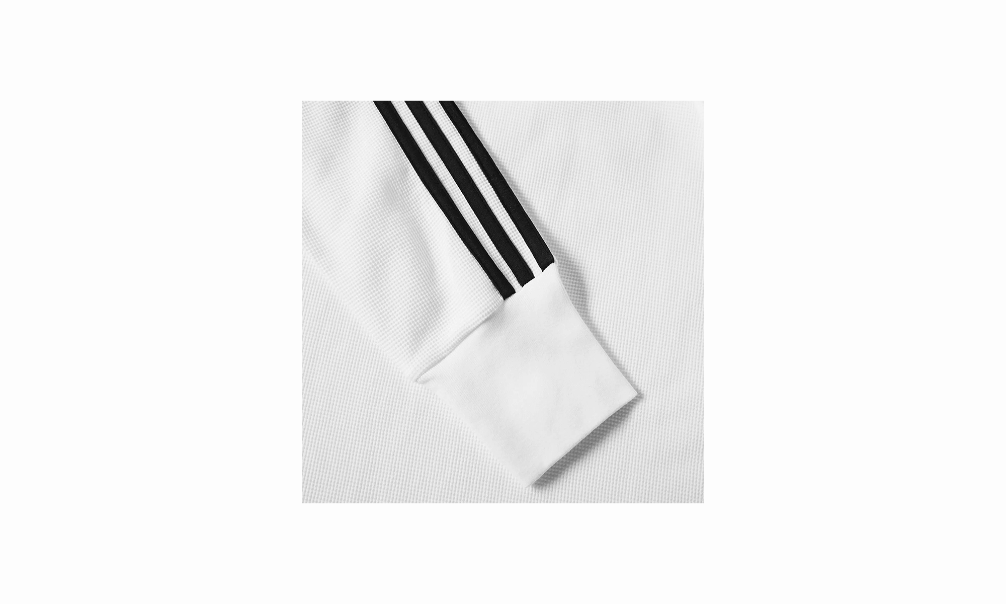 Organic Ease Brand Waffle LongsleeveThermal Shirt "White / Black"