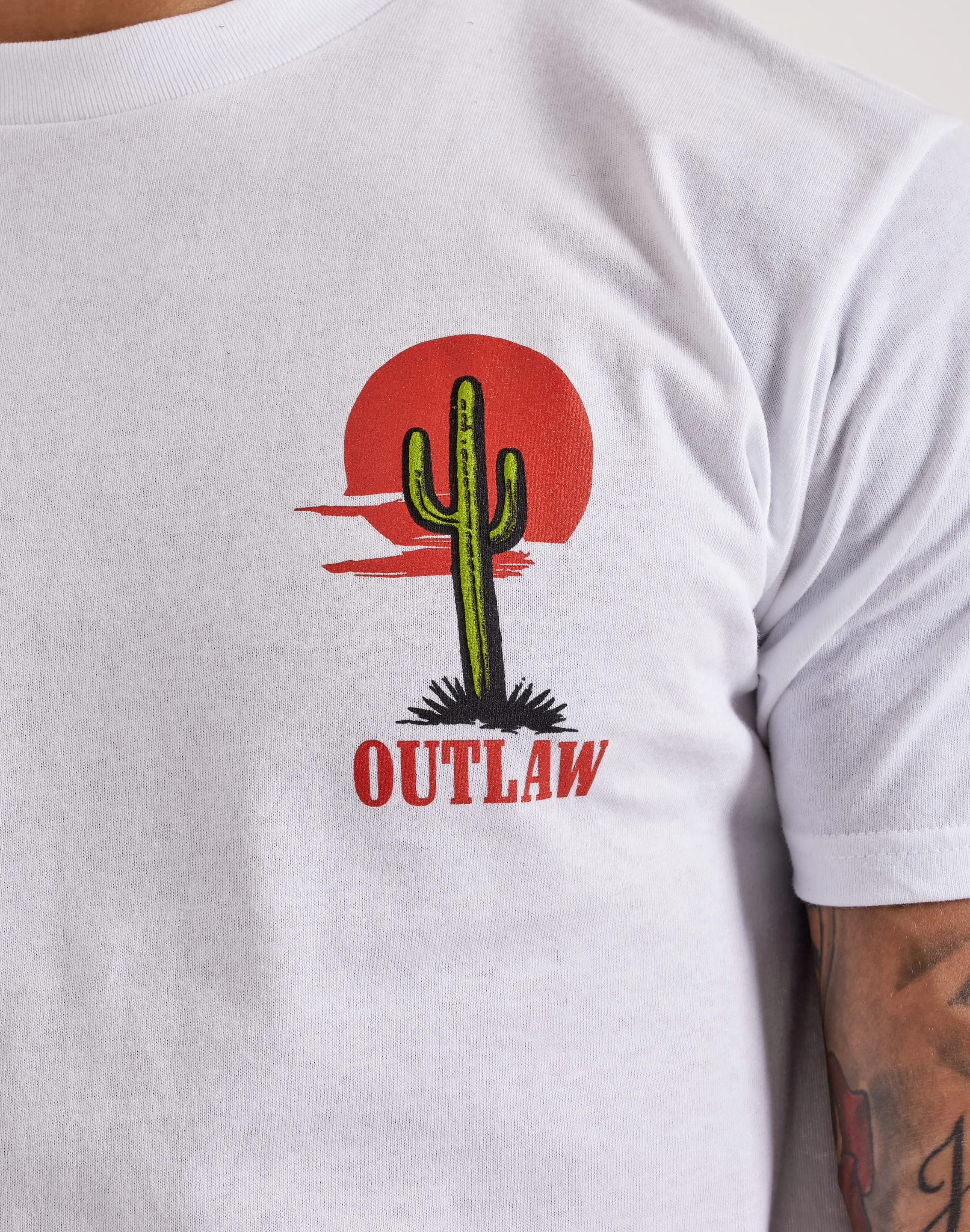 NonRestrictiveFit WaterRepellentFinish BMG The Outlaw Tee