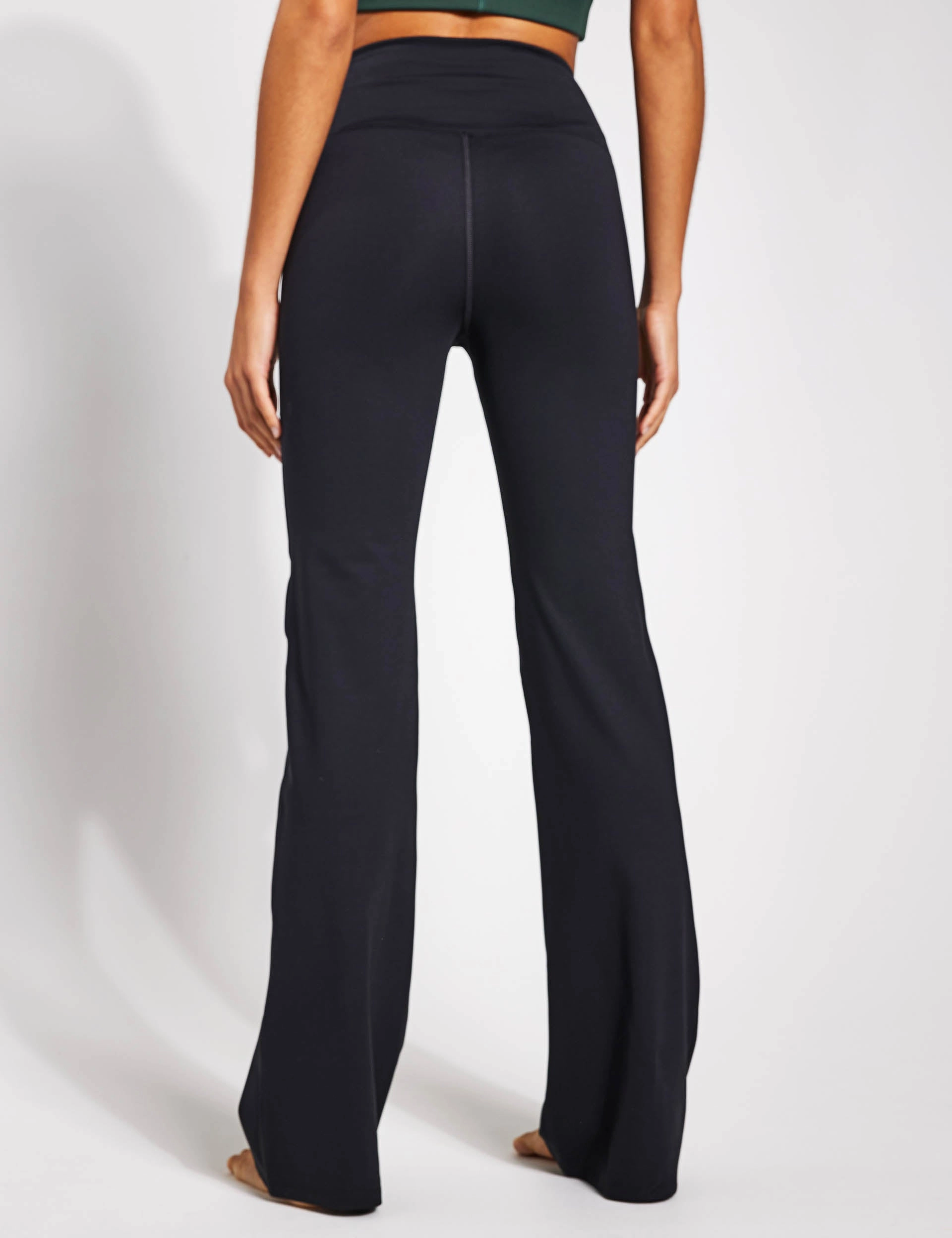 Compressive Flare Legging - Black Body Flex Non See Travel Enthusiast