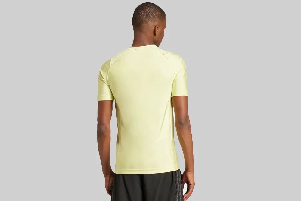 Everyday Style adidas Supernova Cut Line Tee