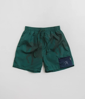 NonIrritatingTags by Parra Short Horse Shorts - Pine Green