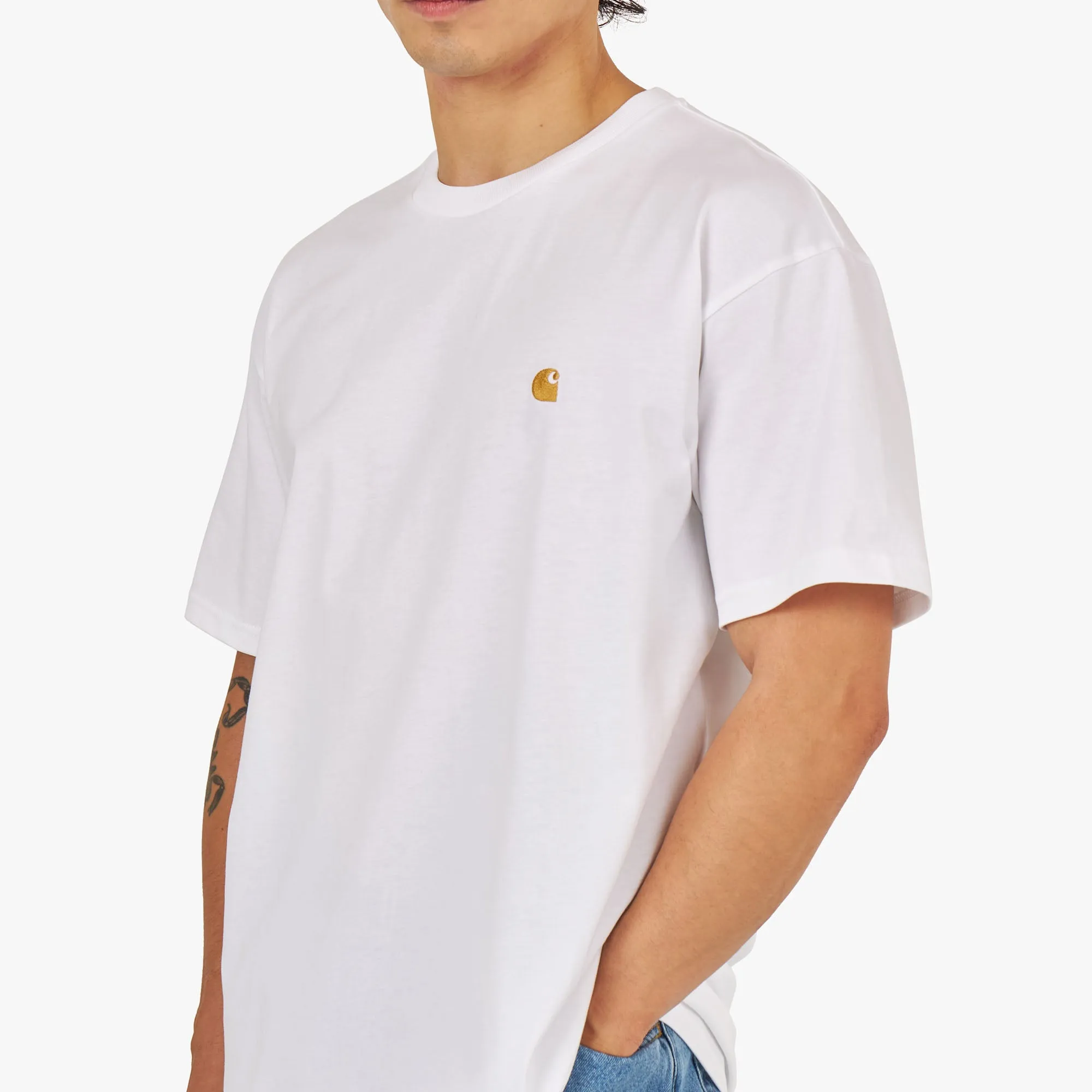 Carhartt WIP Chase T-shirt White / Gold bottom Tassel accents