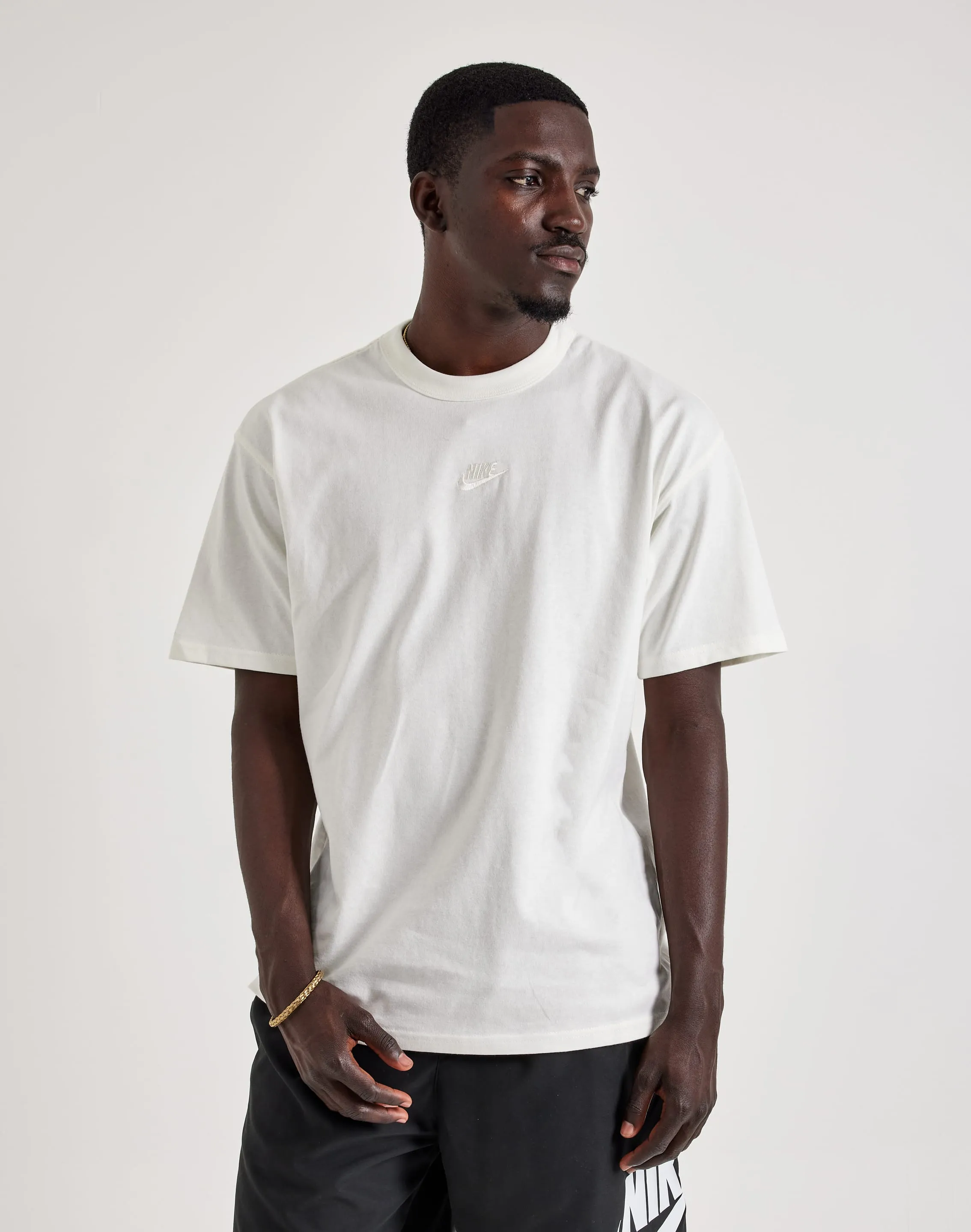 Nike Premium Essentials Tee Quiet Core Ventilated Back Panels
