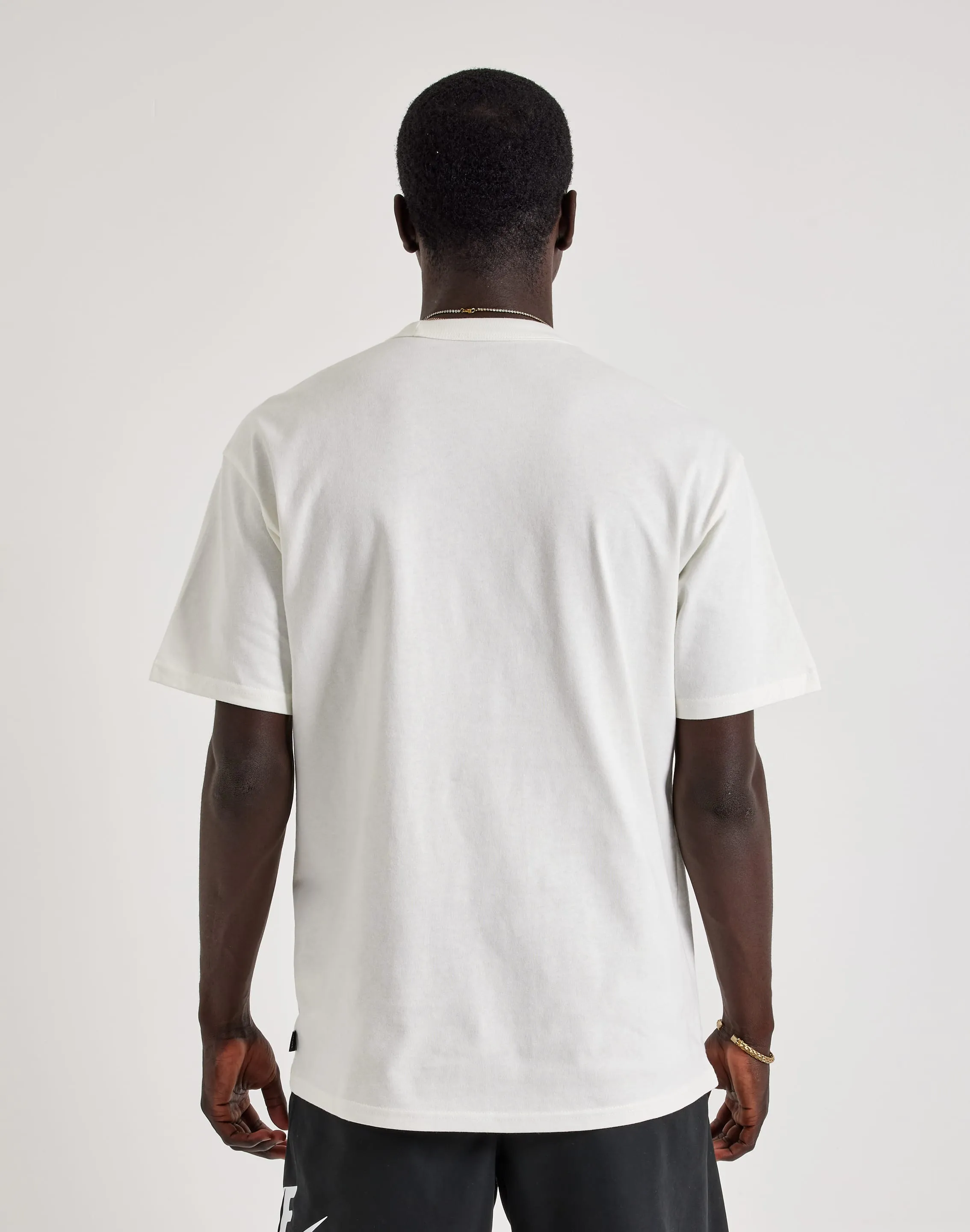 Nike Premium Essentials Tee Student Cool