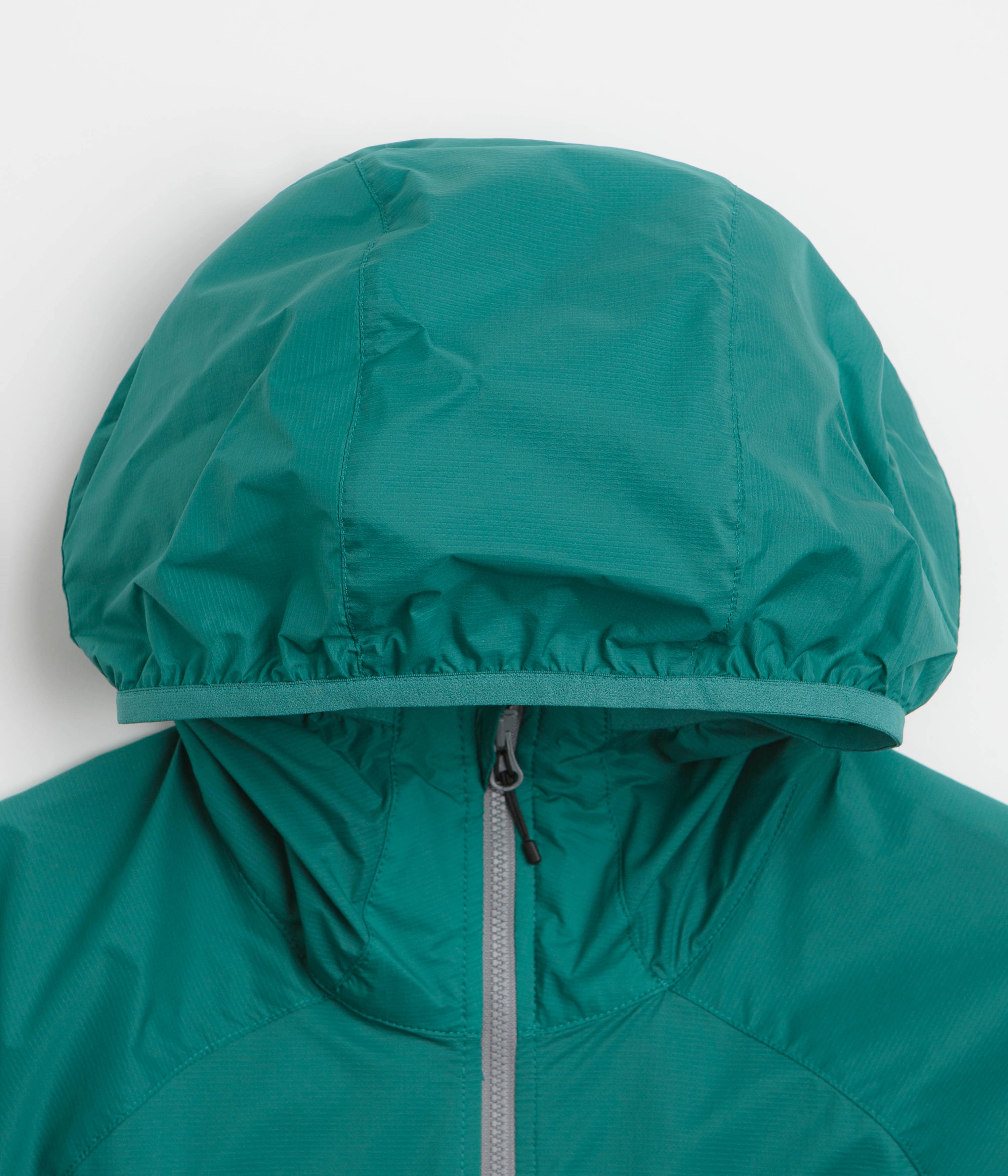 Program suitable for day wear Cayl Light EQ Jacket - Green