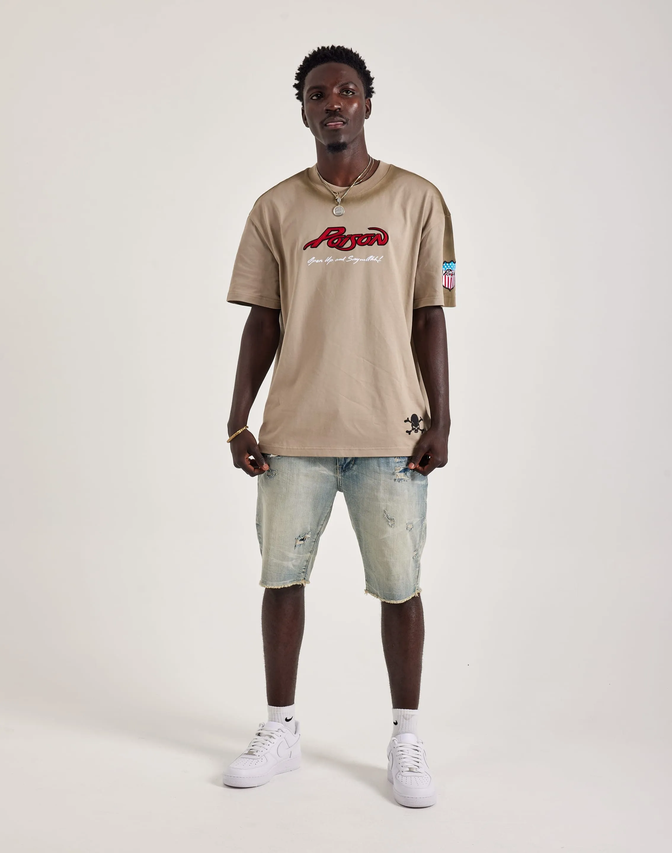 Light Wool Central Mills Poison Tee