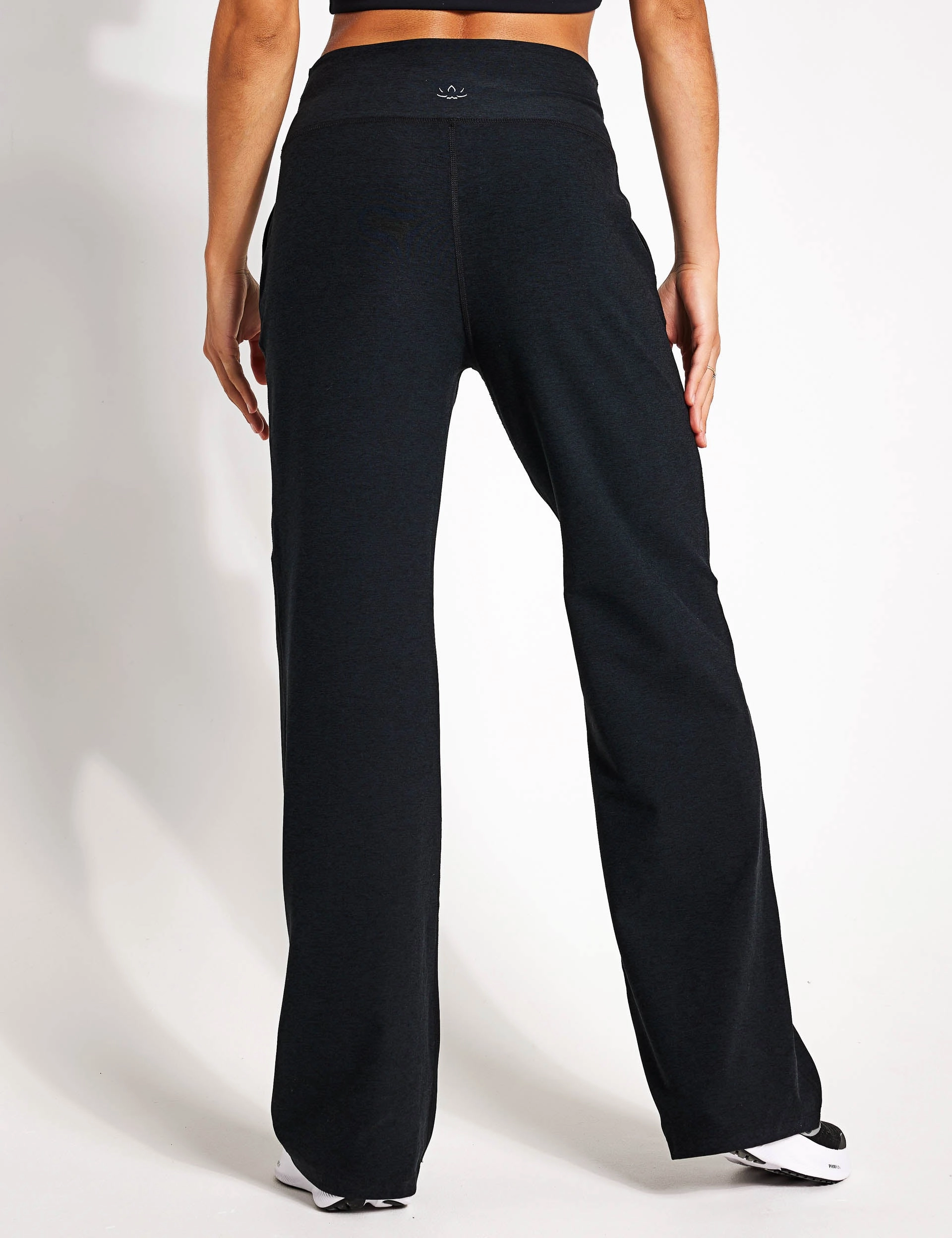 Spacedye Laid Back Pant - Darkest Night Wicking Inner Lining Flexible Knee Gusset