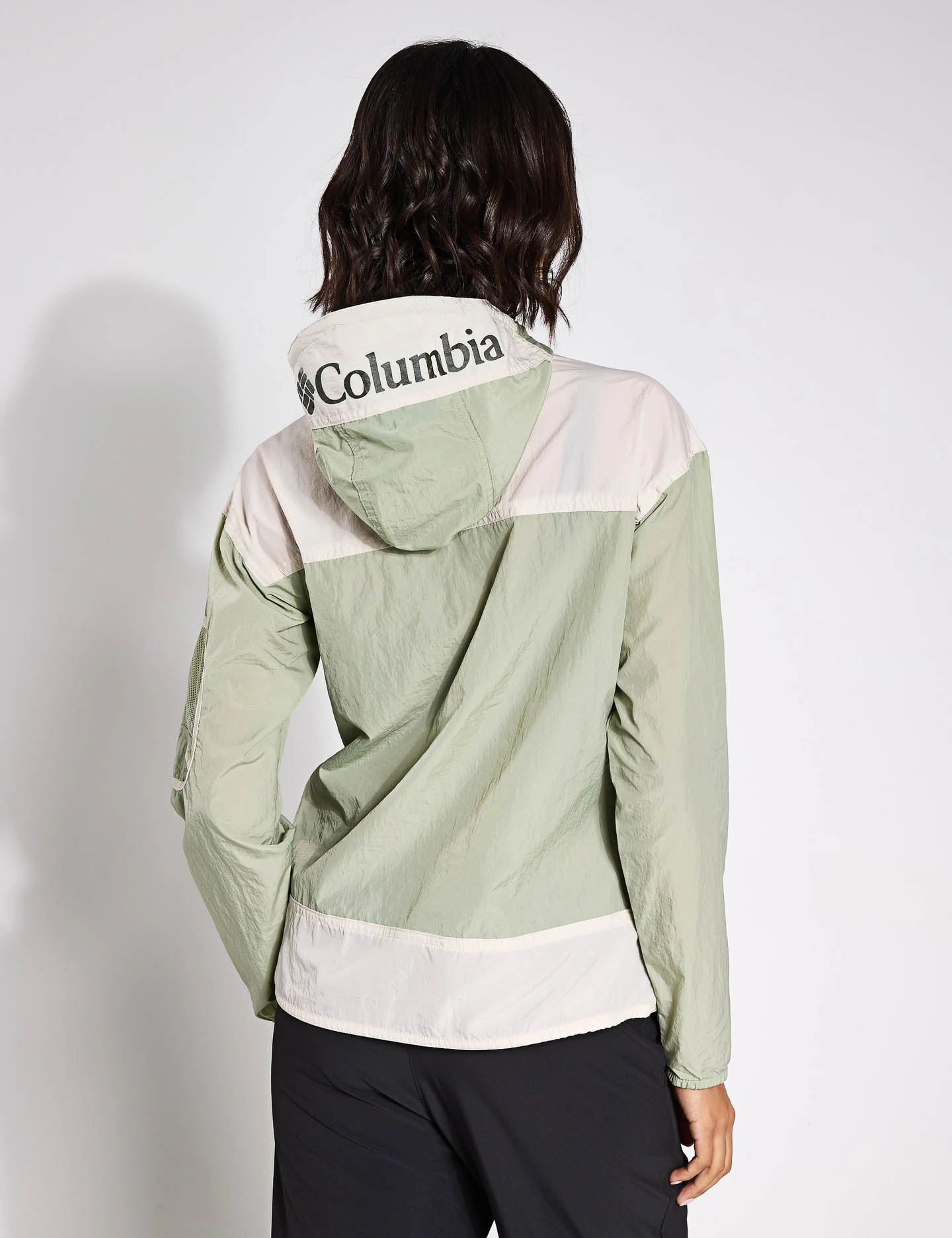 Quick Dry Coating TemperatureRegulating Tech Challenger II Windbreaker - Safari/Dark Stone