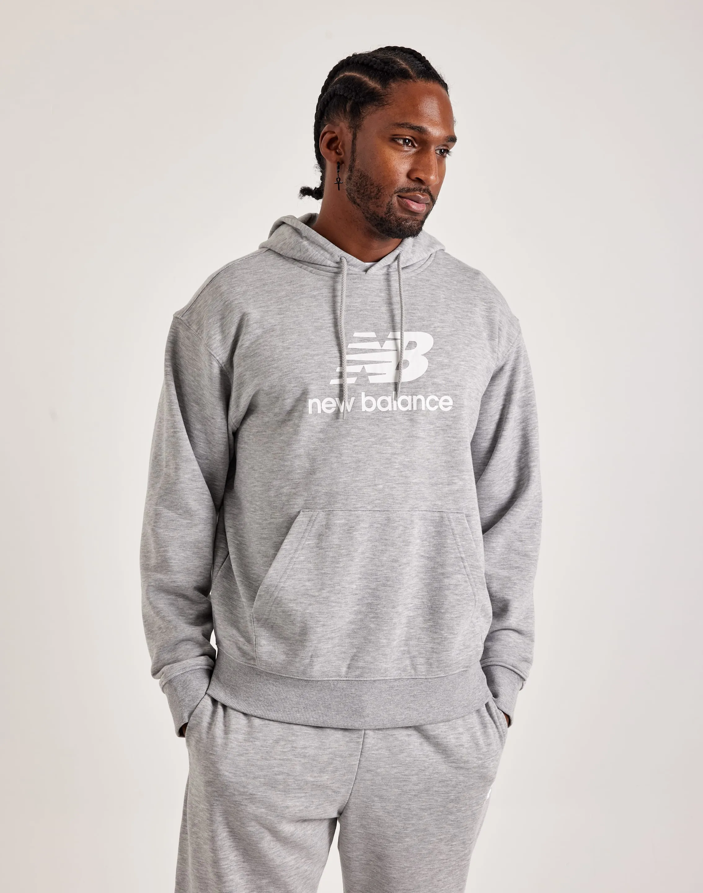 Photo Fit New Balance Sport Essentials French Terry Logo Hoodie