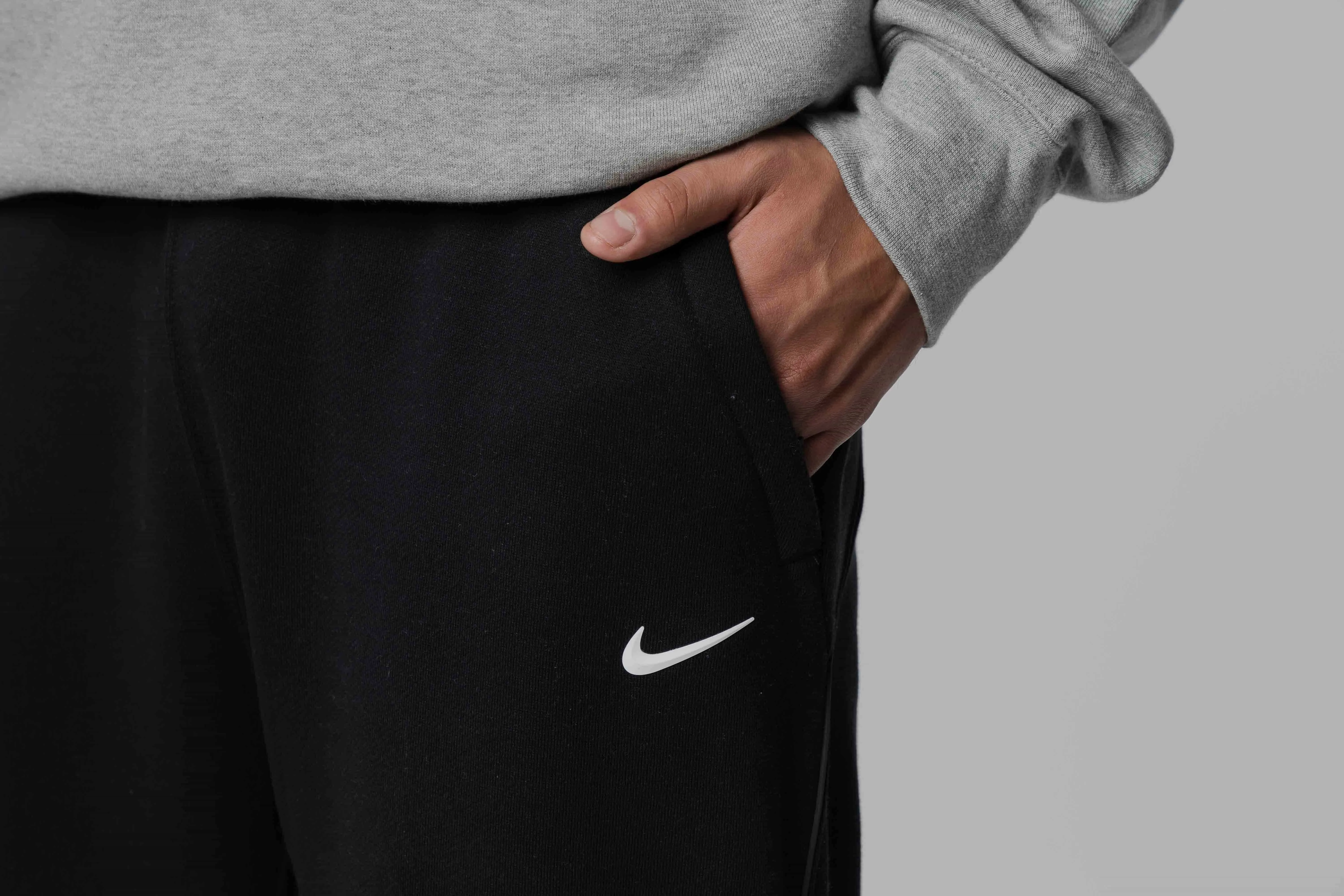 Hidden Pocket System Anti Slip Waistband Nike x NOCTA Fleece CS Open-Hem Sweatpants