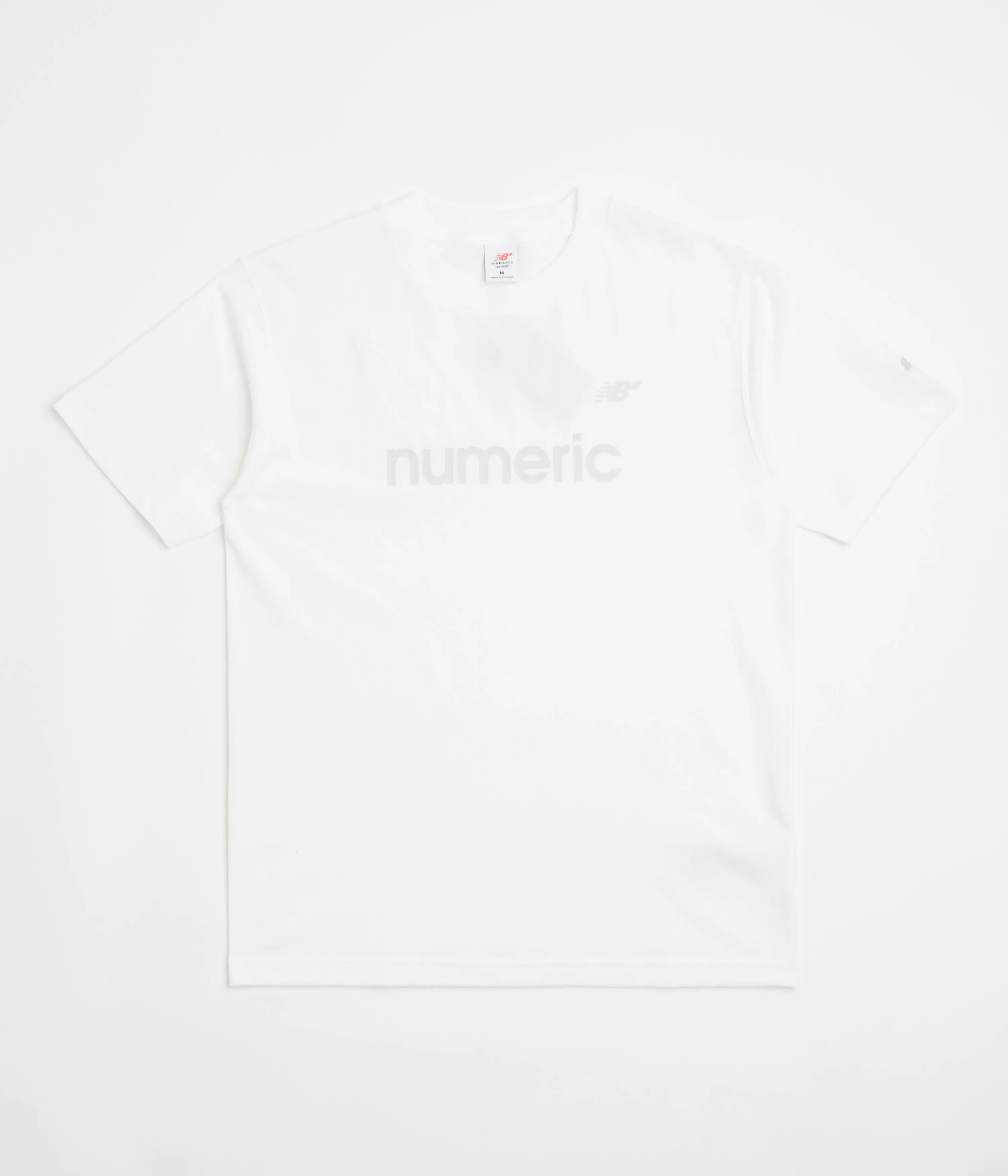 New Balance Numeric T-Shirt - White fit guide Patterned