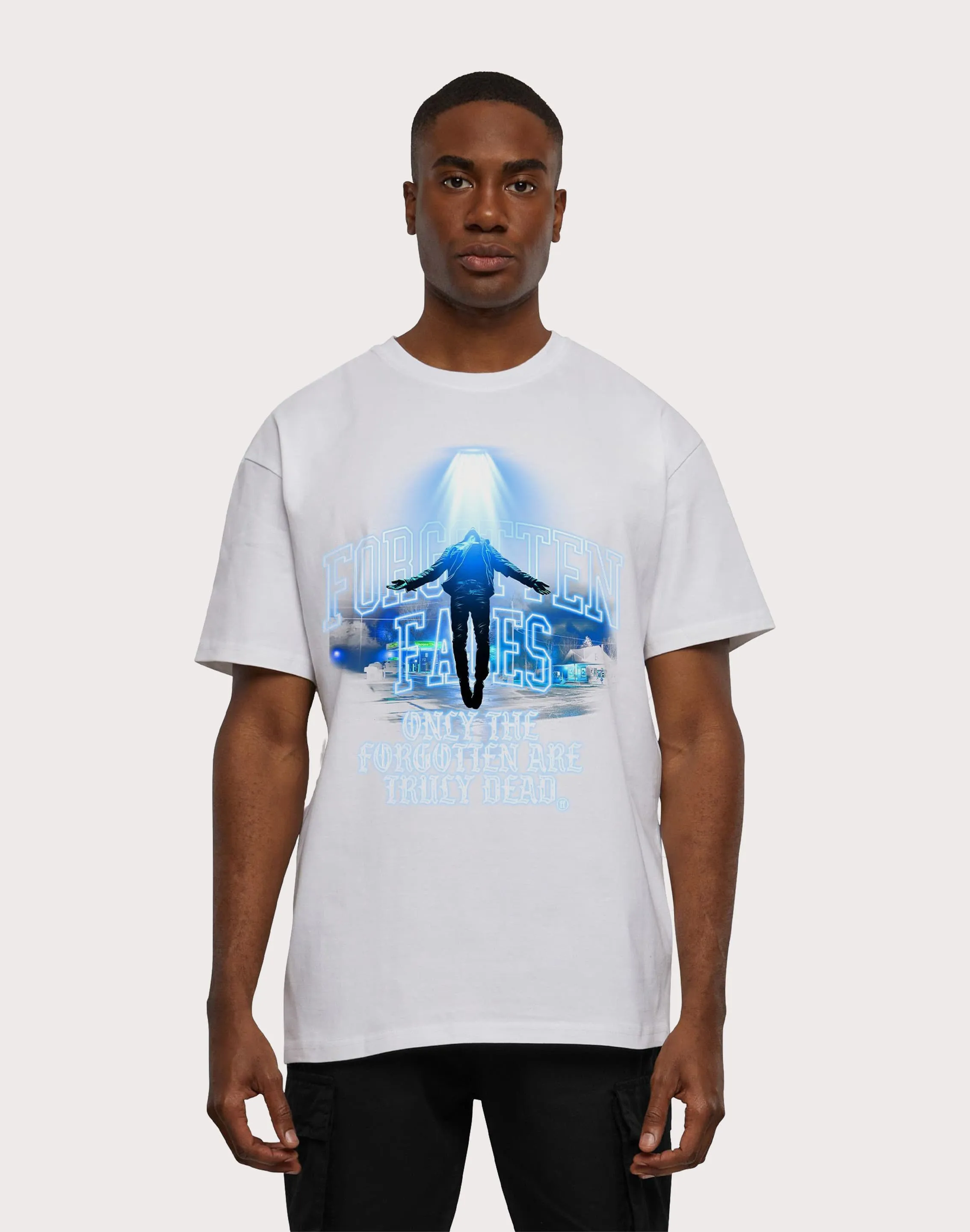 Epic Glow URBAN CLASSICS Forgotten Faces Levitate Tee