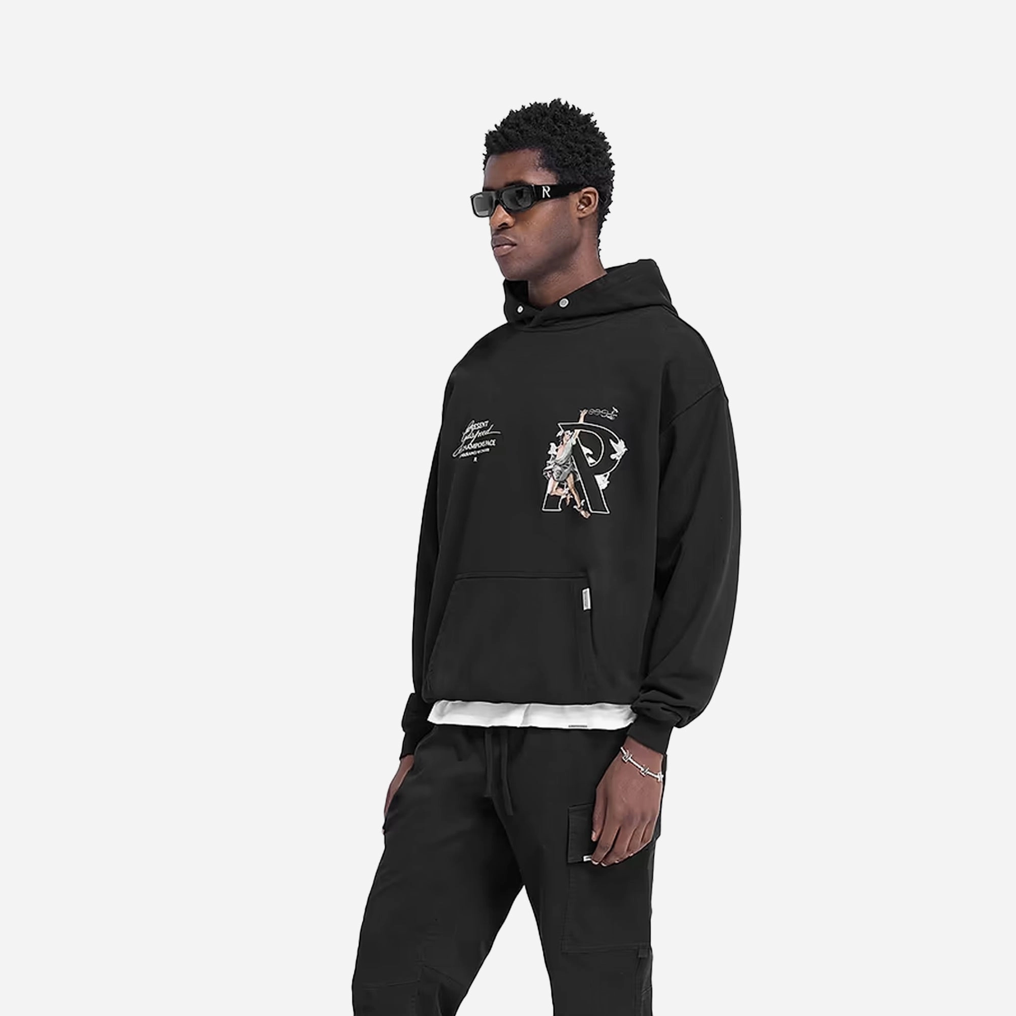 Represent | HERMES HOODIE { JET BLACK Snug fit