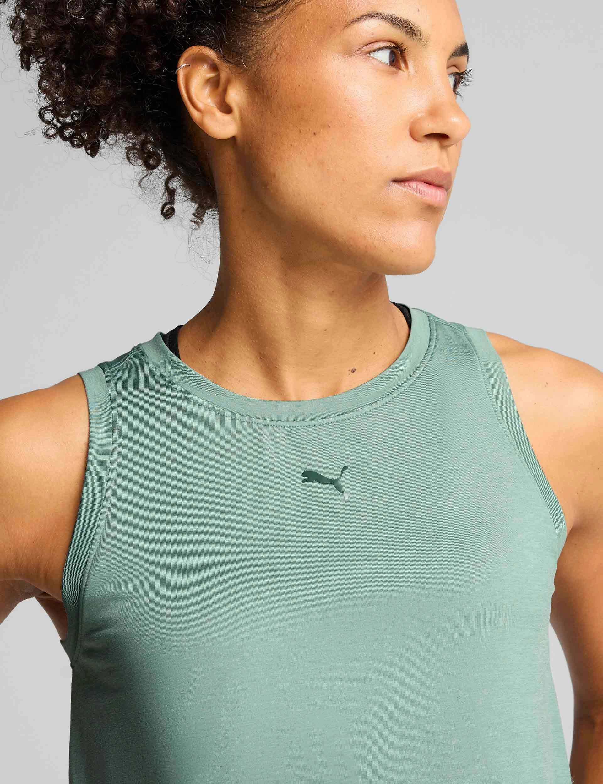 Soft touch finish Advanced Design Cloudspun Sleeveless Tank - Green Moon Heather