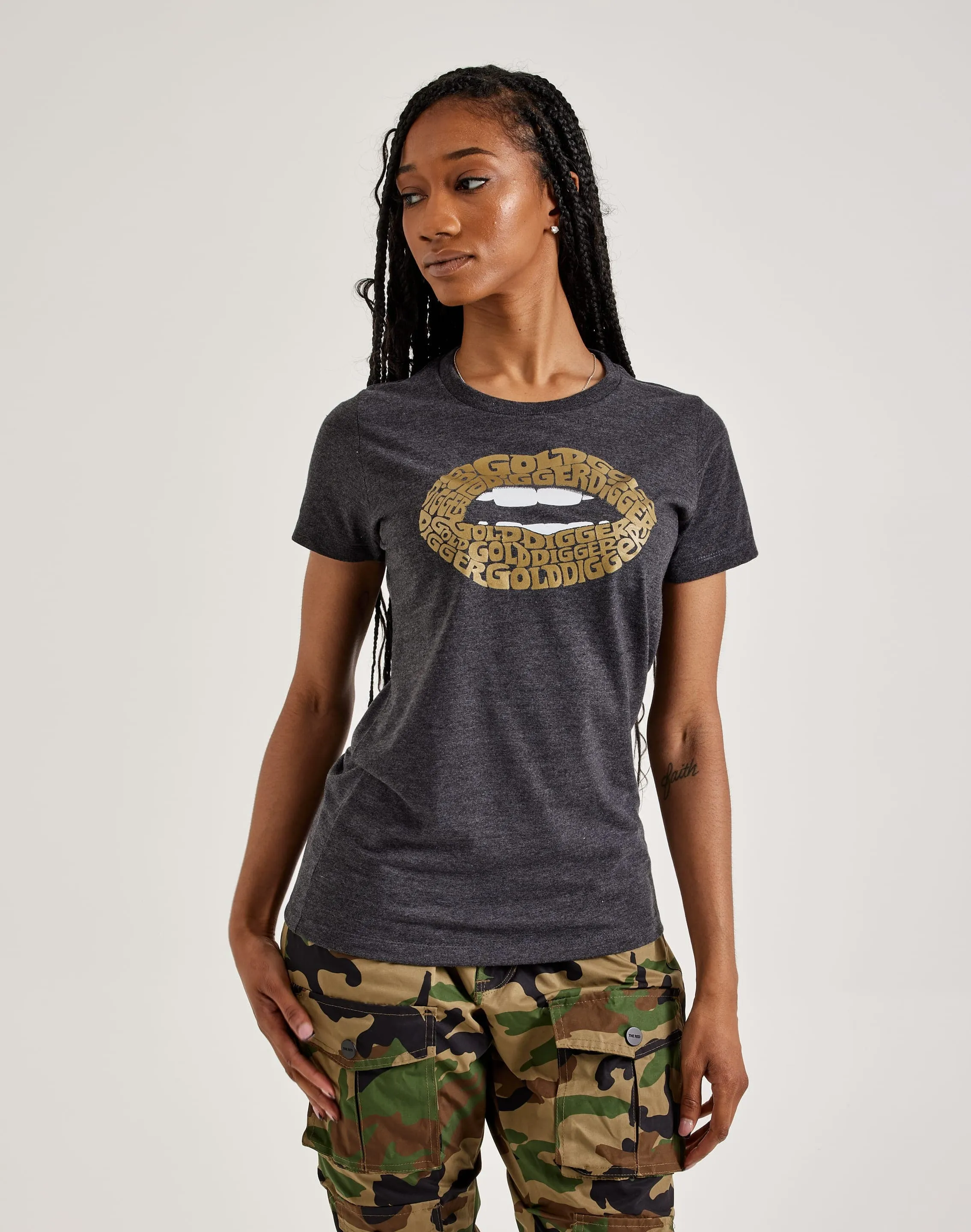 LA Pop Art Word Art Gold Digger Lips Tee Flexible Hemline Cozy Vibe