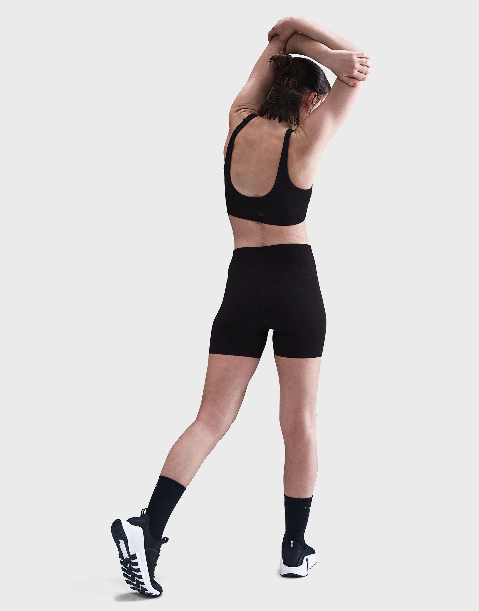 Body-Hugging Fit Sports Bra