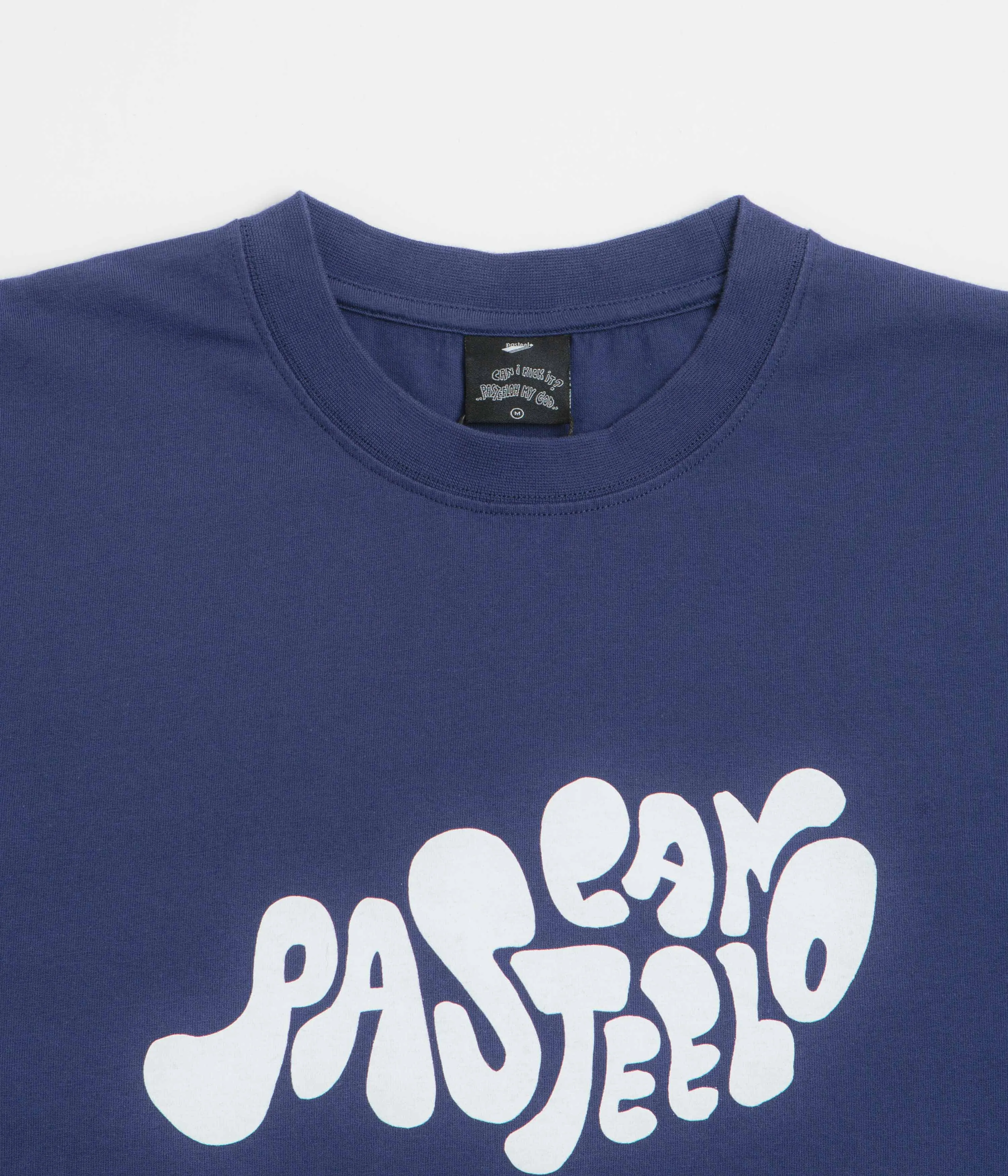 Abstract Pattern female clothing Pasteelo Can Script T-Shirt - Navy