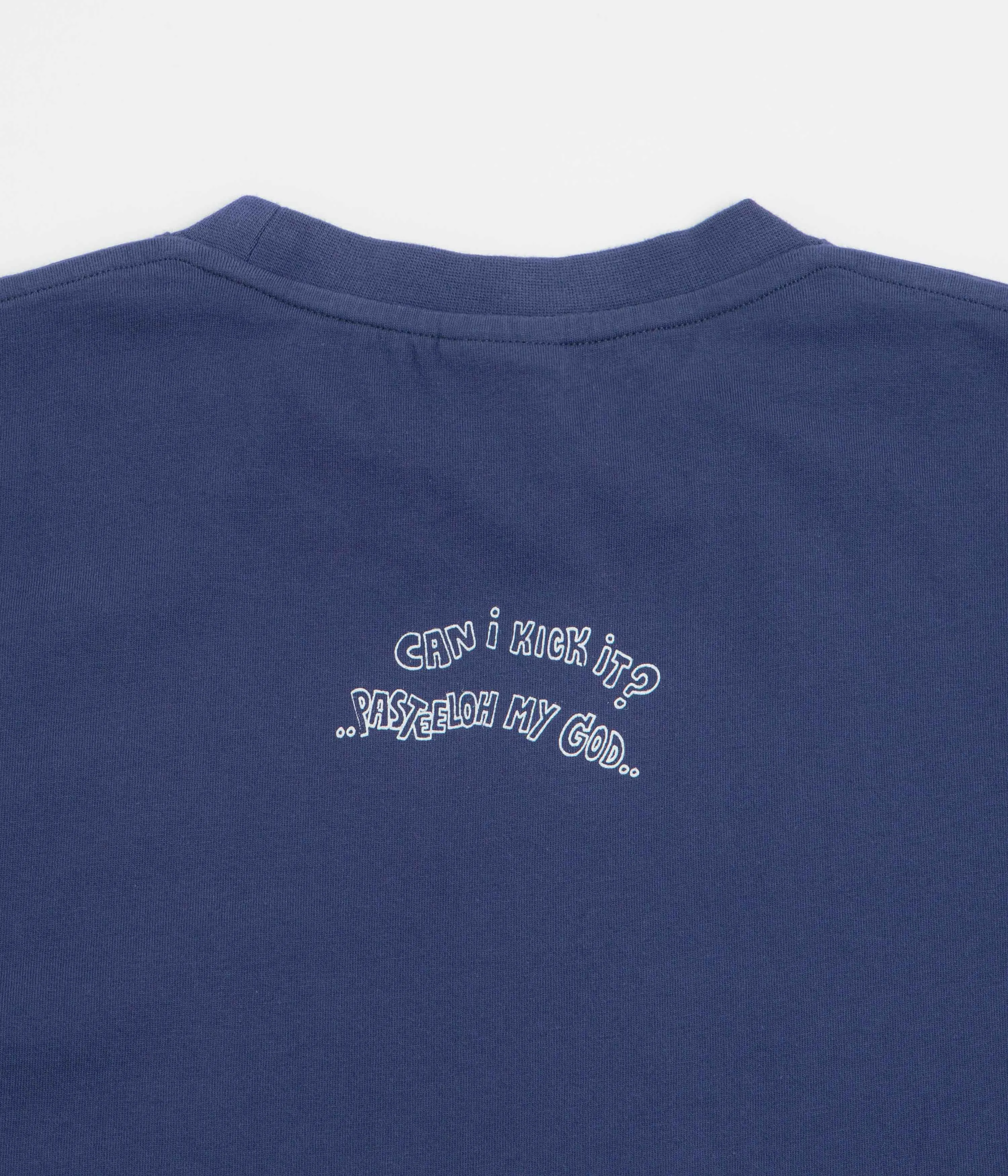 Pasteelo Can Script T-Shirt - Navy Windy day Loose Fit